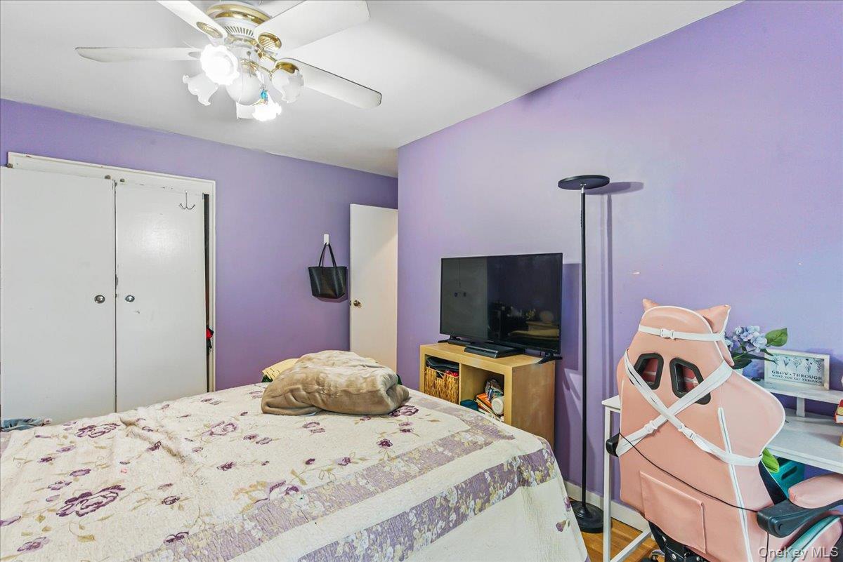 209-80 18 Avenue # 4D, Bayside, NY 11360