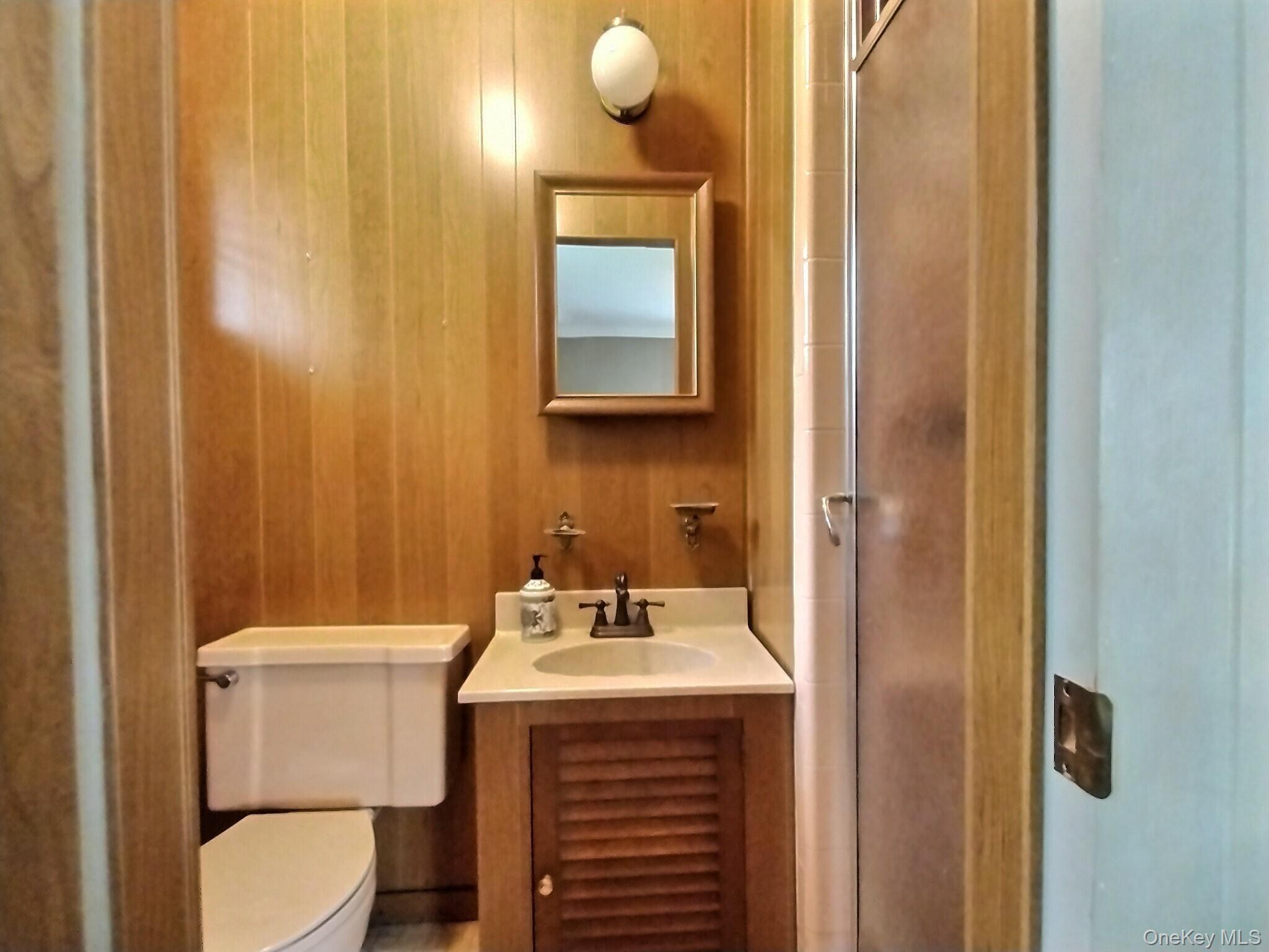 306 Cambridge Avenue, Garden City, NY 11530