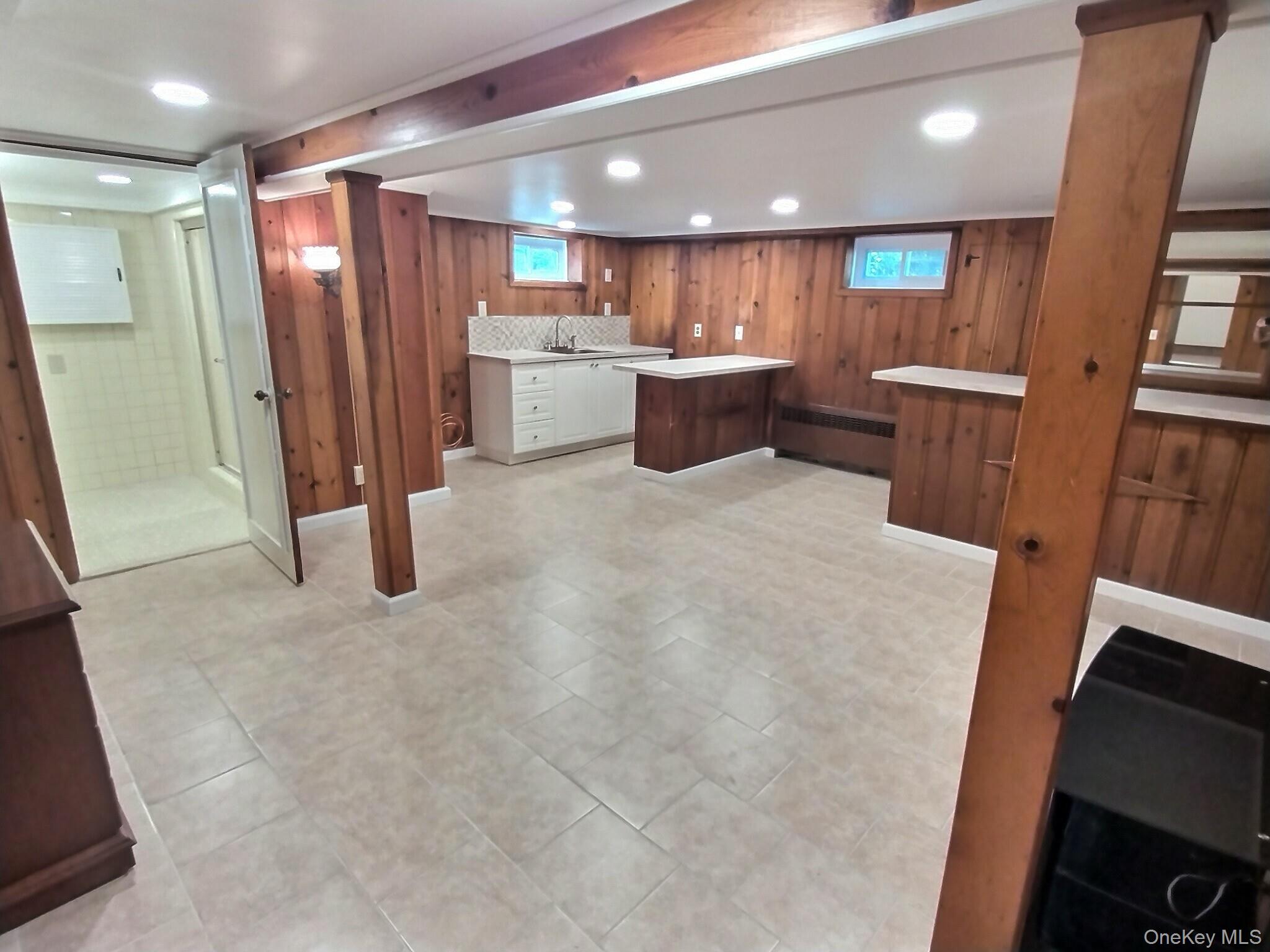 306 Cambridge Avenue, Garden City, NY 11530