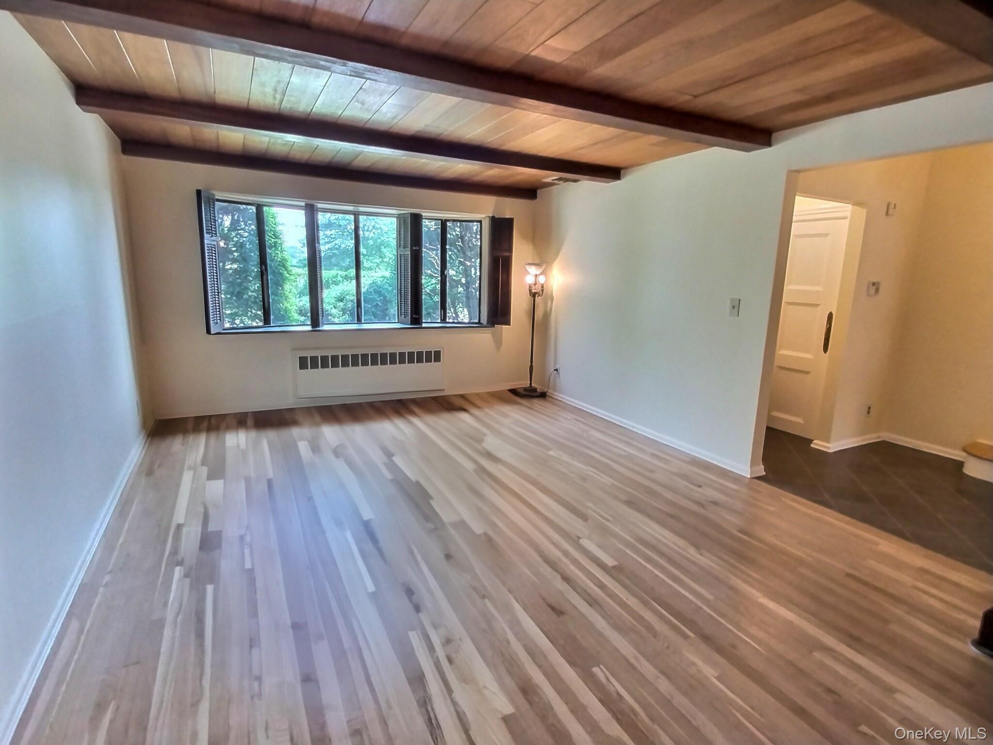 306 Cambridge Avenue, Garden City, NY 11530