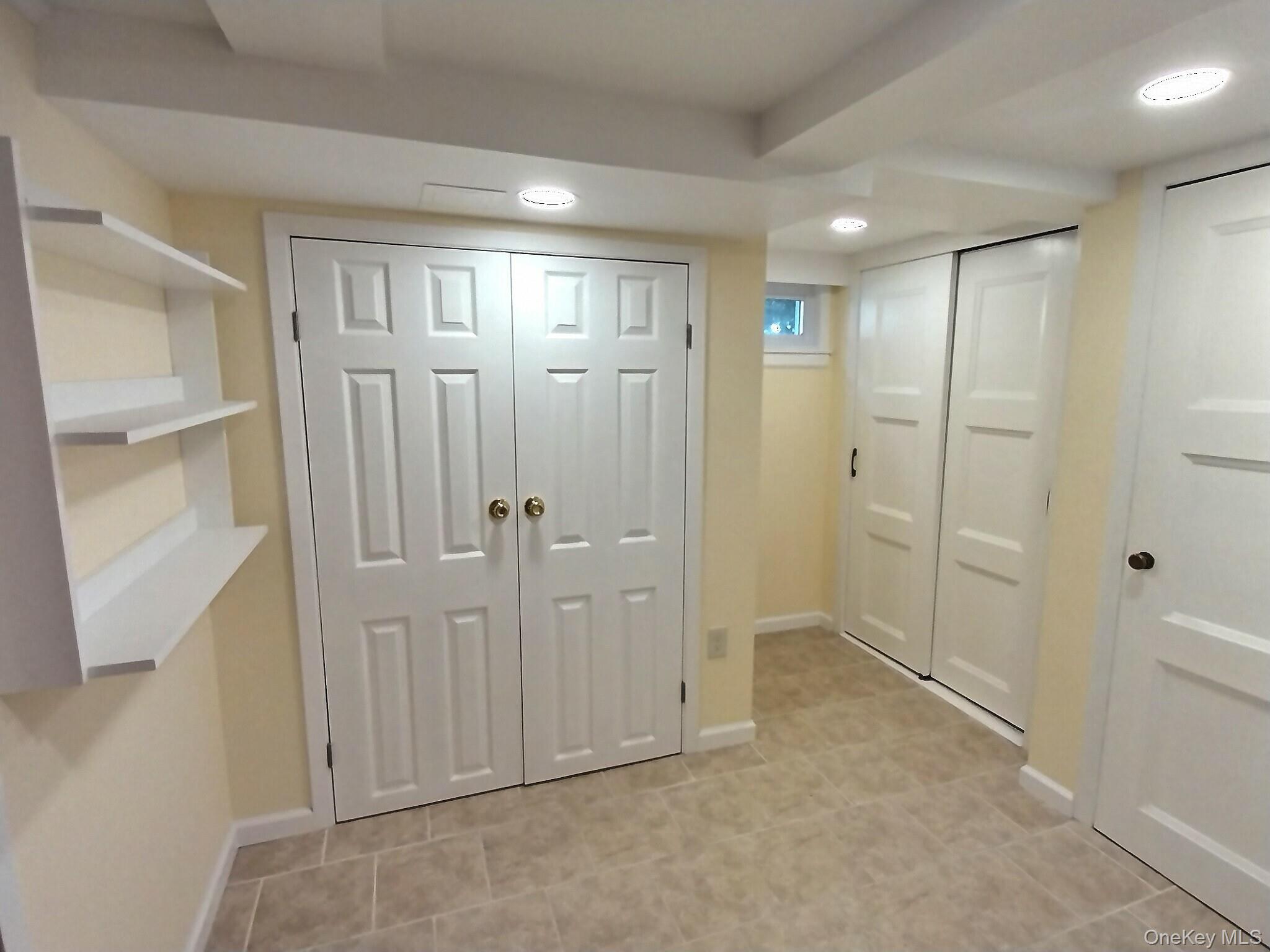 306 Cambridge Avenue, Garden City, NY 11530