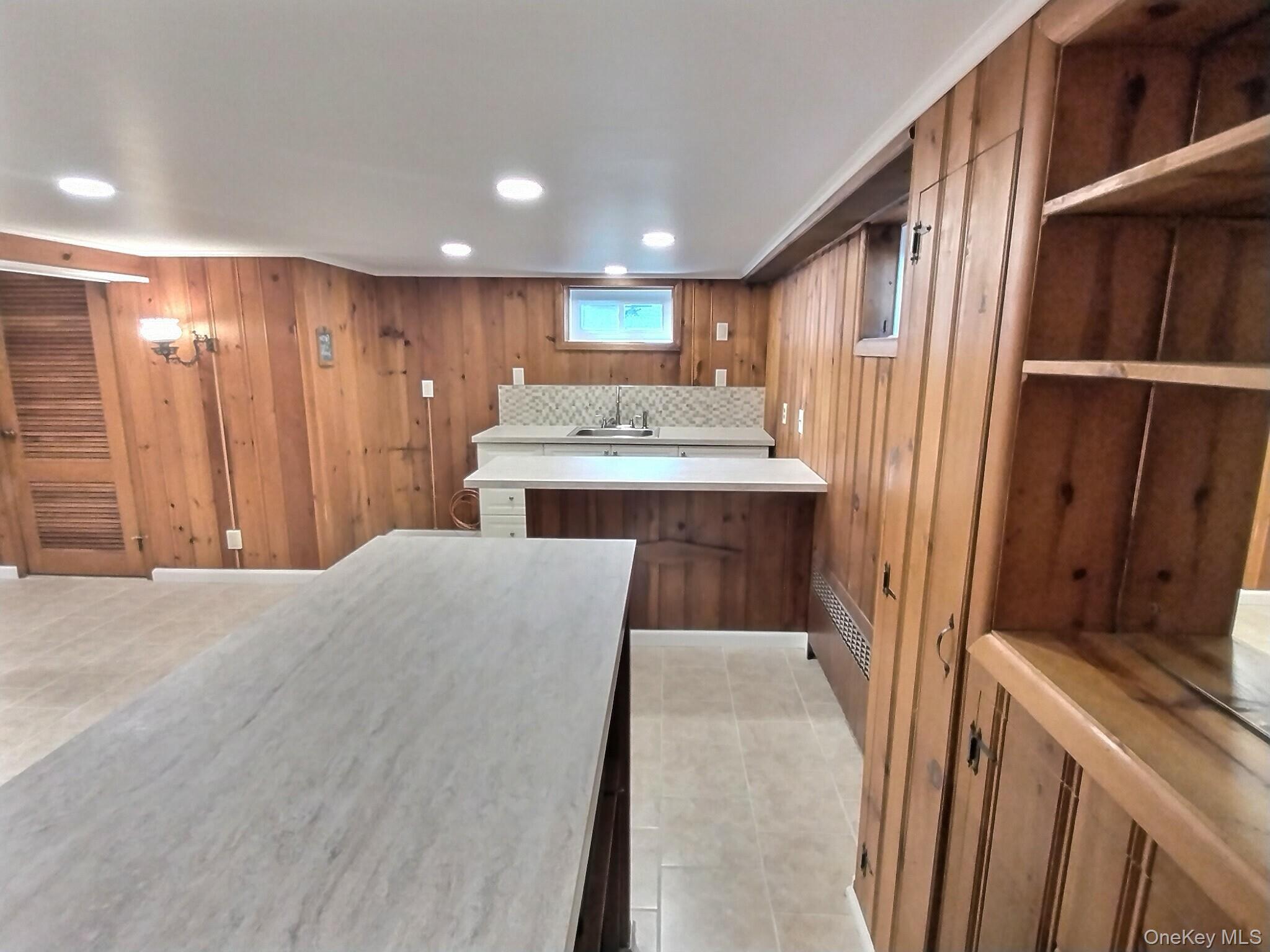 306 Cambridge Avenue, Garden City, NY 11530