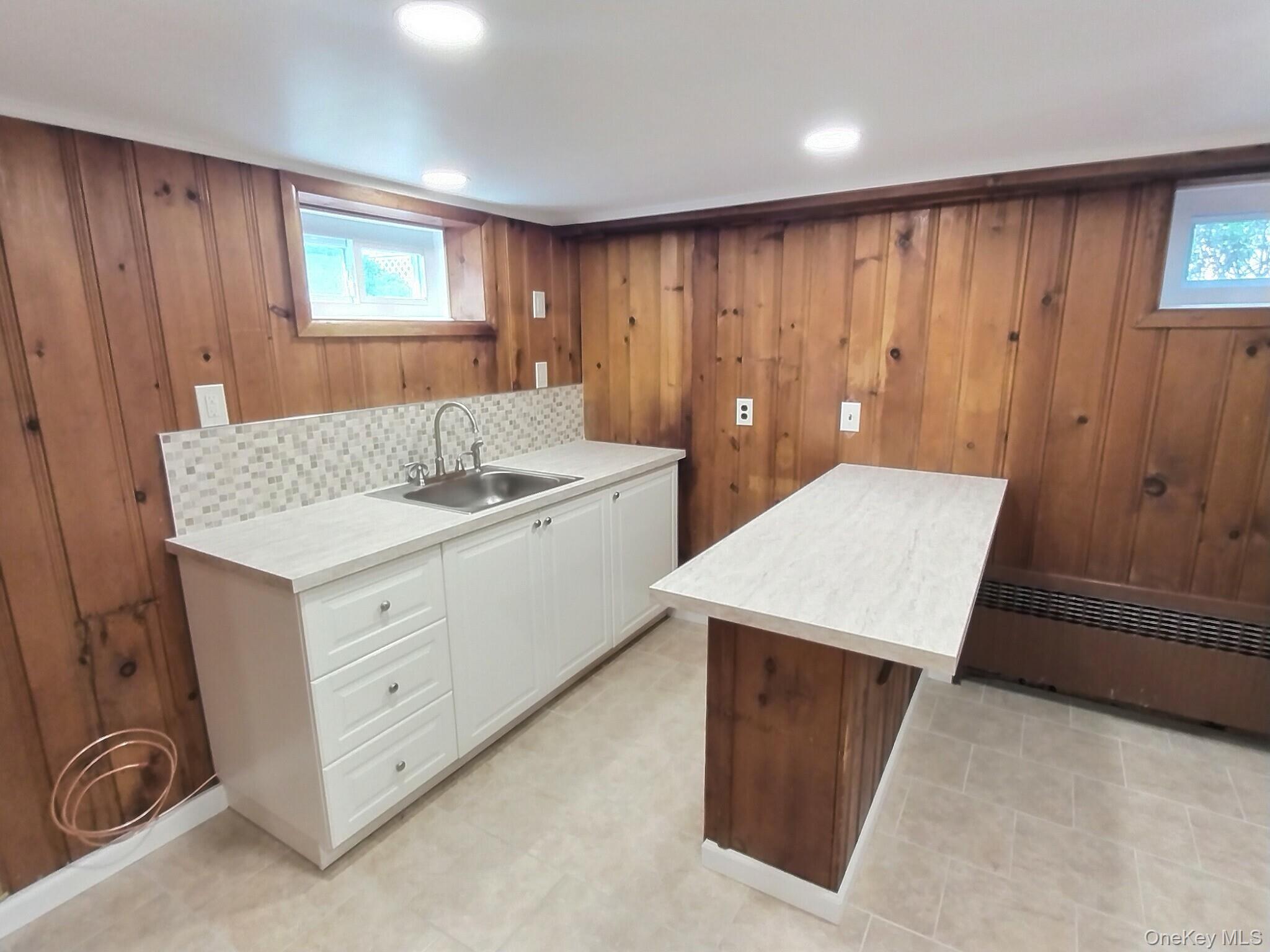 306 Cambridge Avenue, Garden City, NY 11530