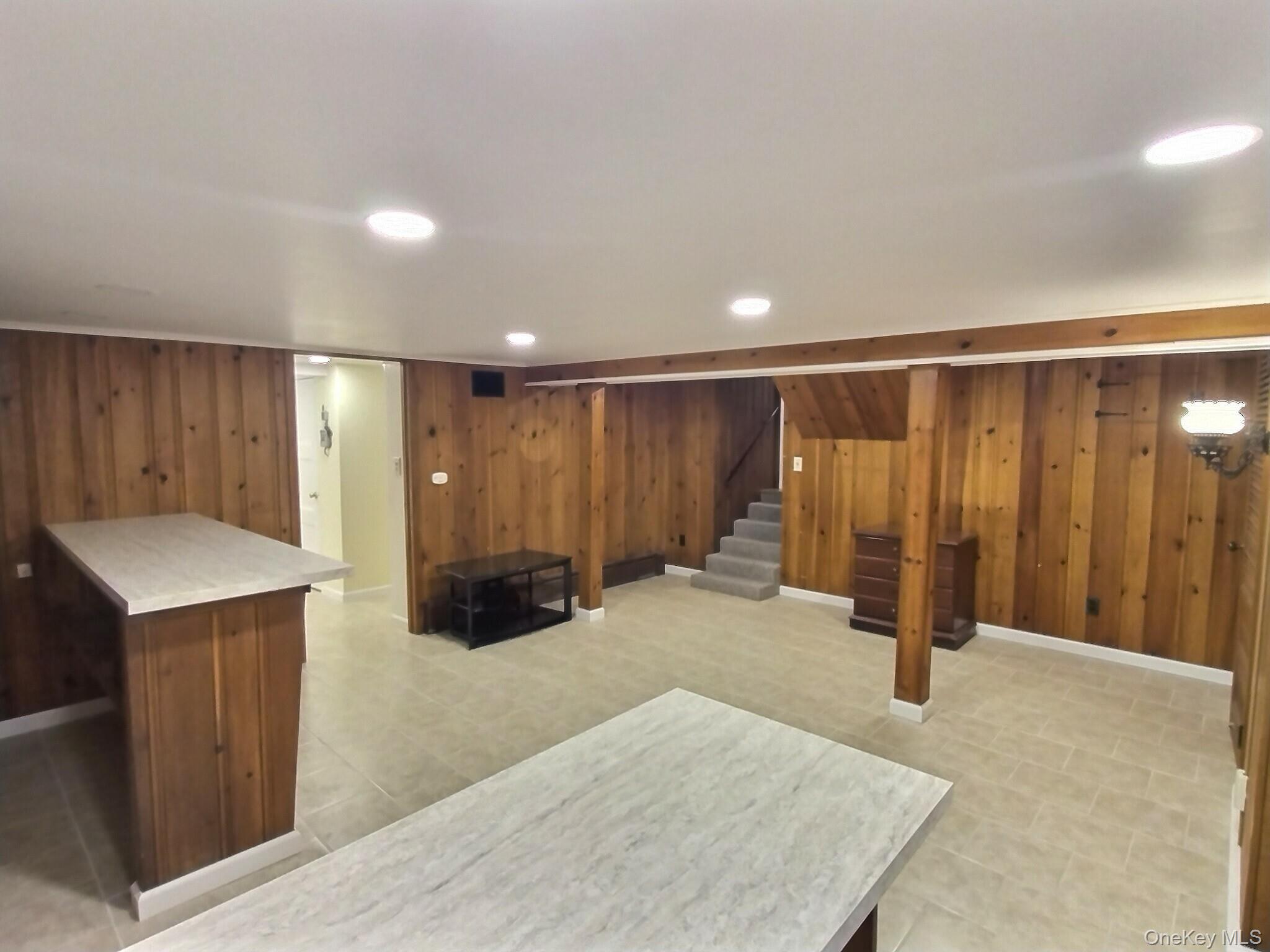 306 Cambridge Avenue, Garden City, NY 11530