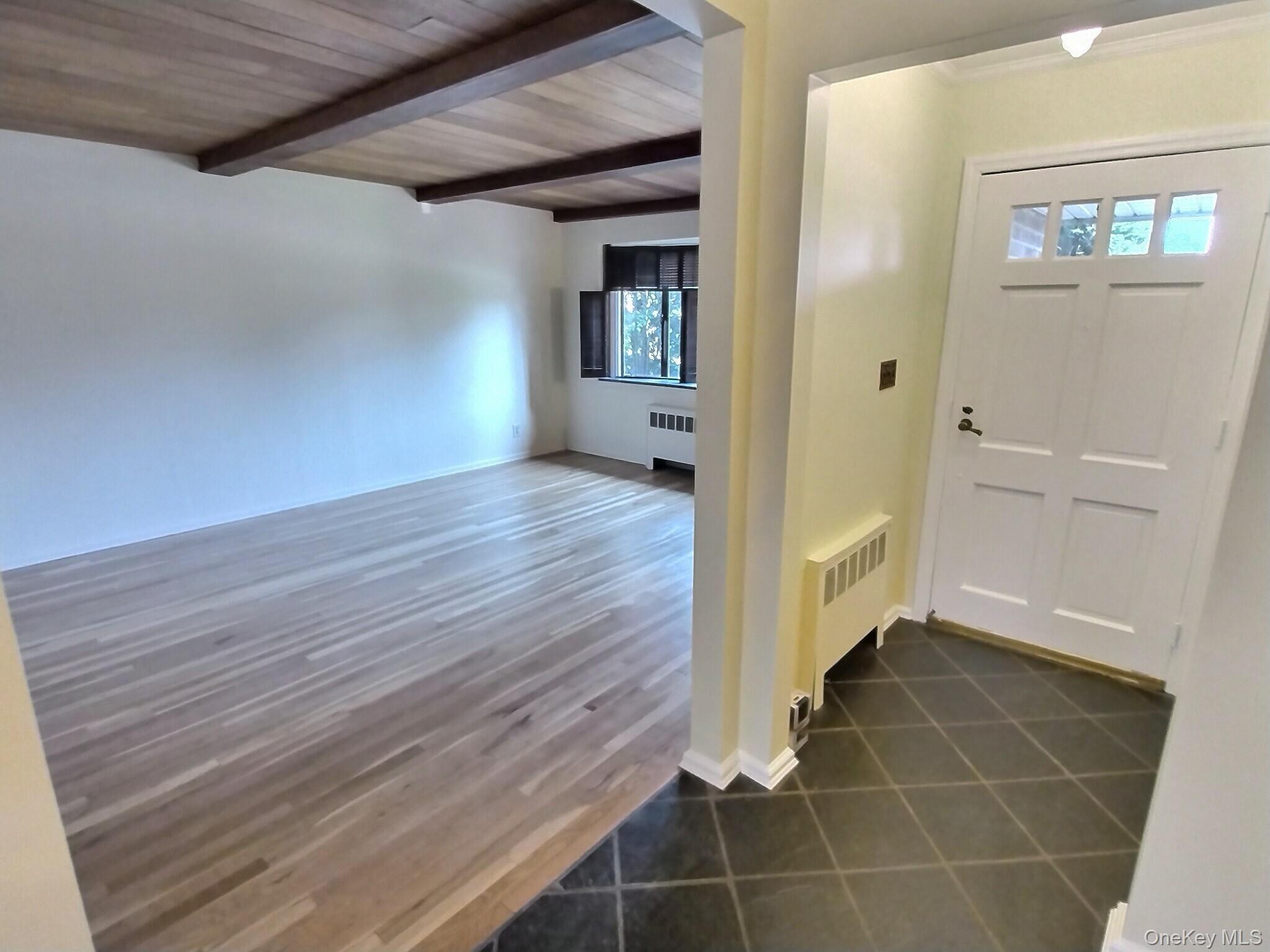 306 Cambridge Avenue, Garden City, NY 11530