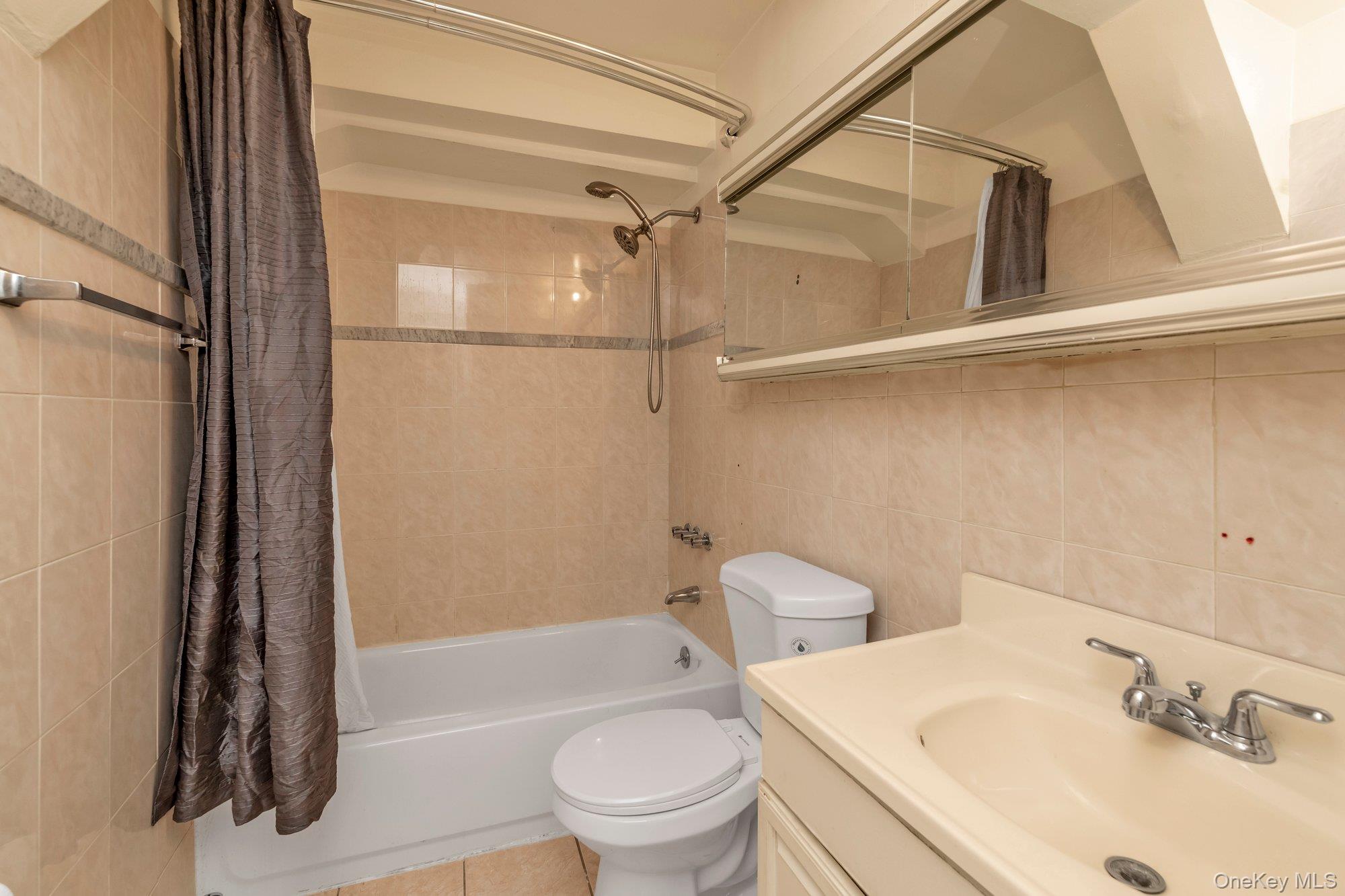 151-37 78th Street # 2W-1, Howard Beach, NY 11414