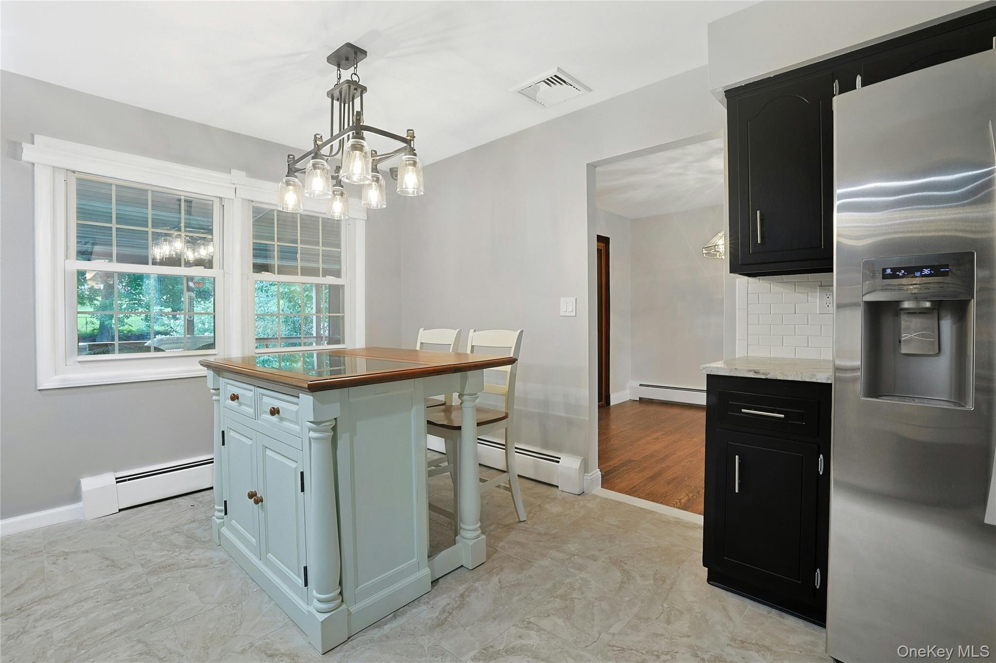 4 Suffern Place, Garnerville, NY 10923