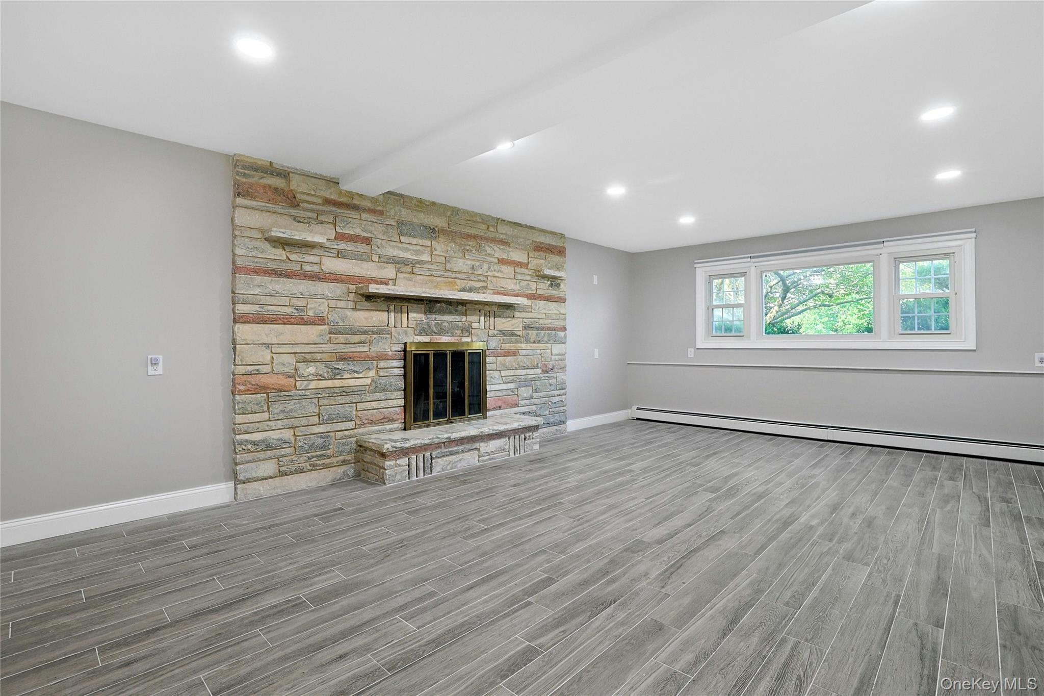 4 Suffern Place, Garnerville, NY 10923