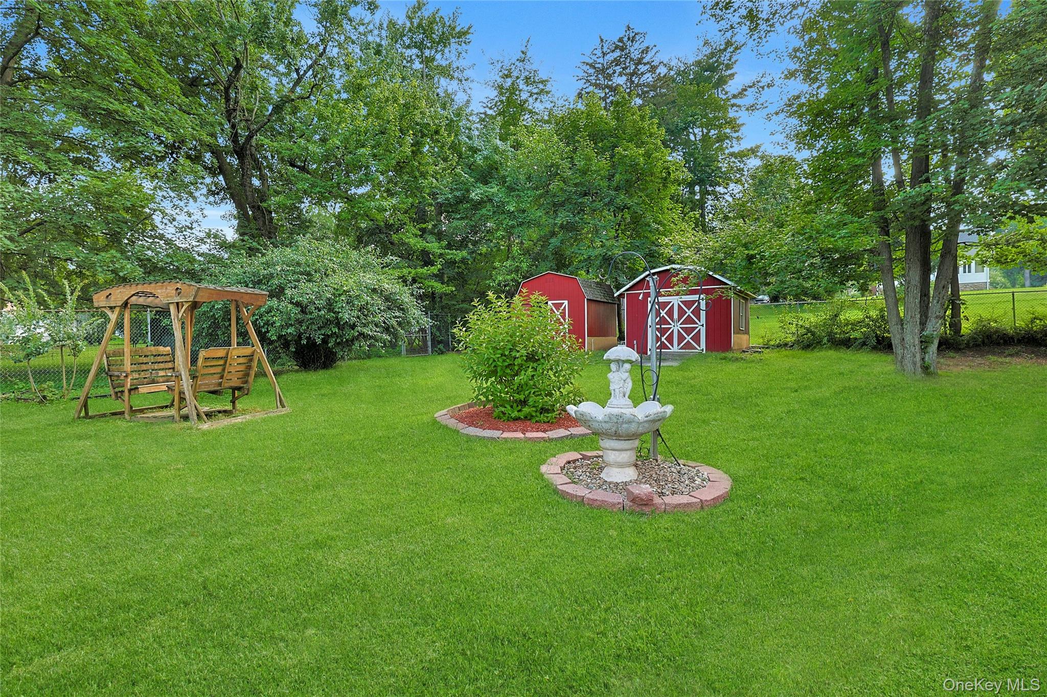 4 Suffern Place, Garnerville, NY 10923