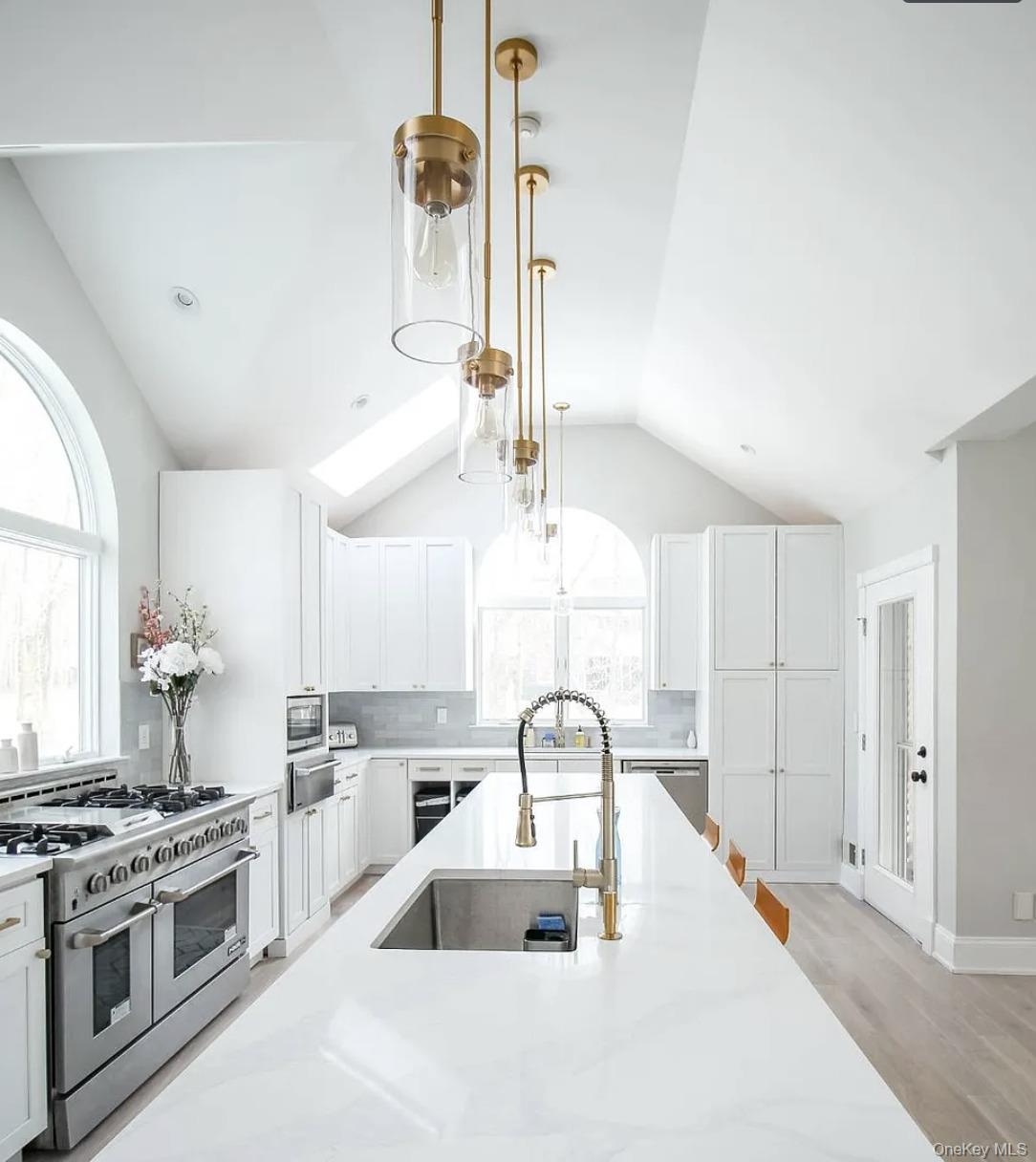 4 Douglas Court, Hampton Bays, NY 11946