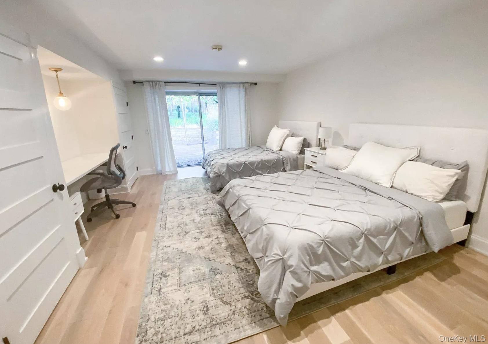 4 Douglas Court, Hampton Bays, NY 11946