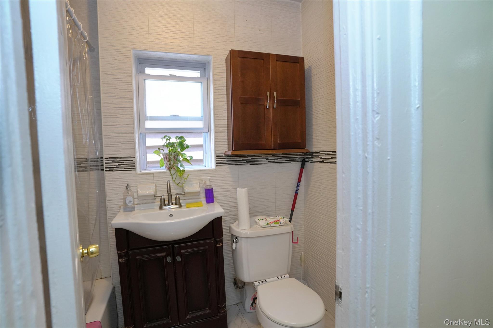 89-10 91 Avenue, Woodhaven, NY 11421