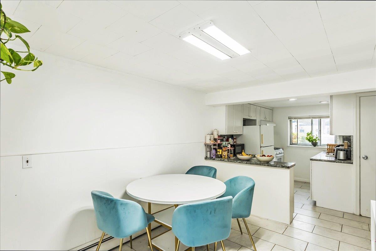 274 Central Park Road, Plainview, NY 11803