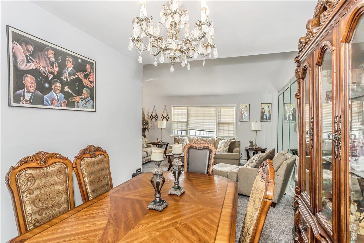 274 Central Park Road, Plainview, NY 11803