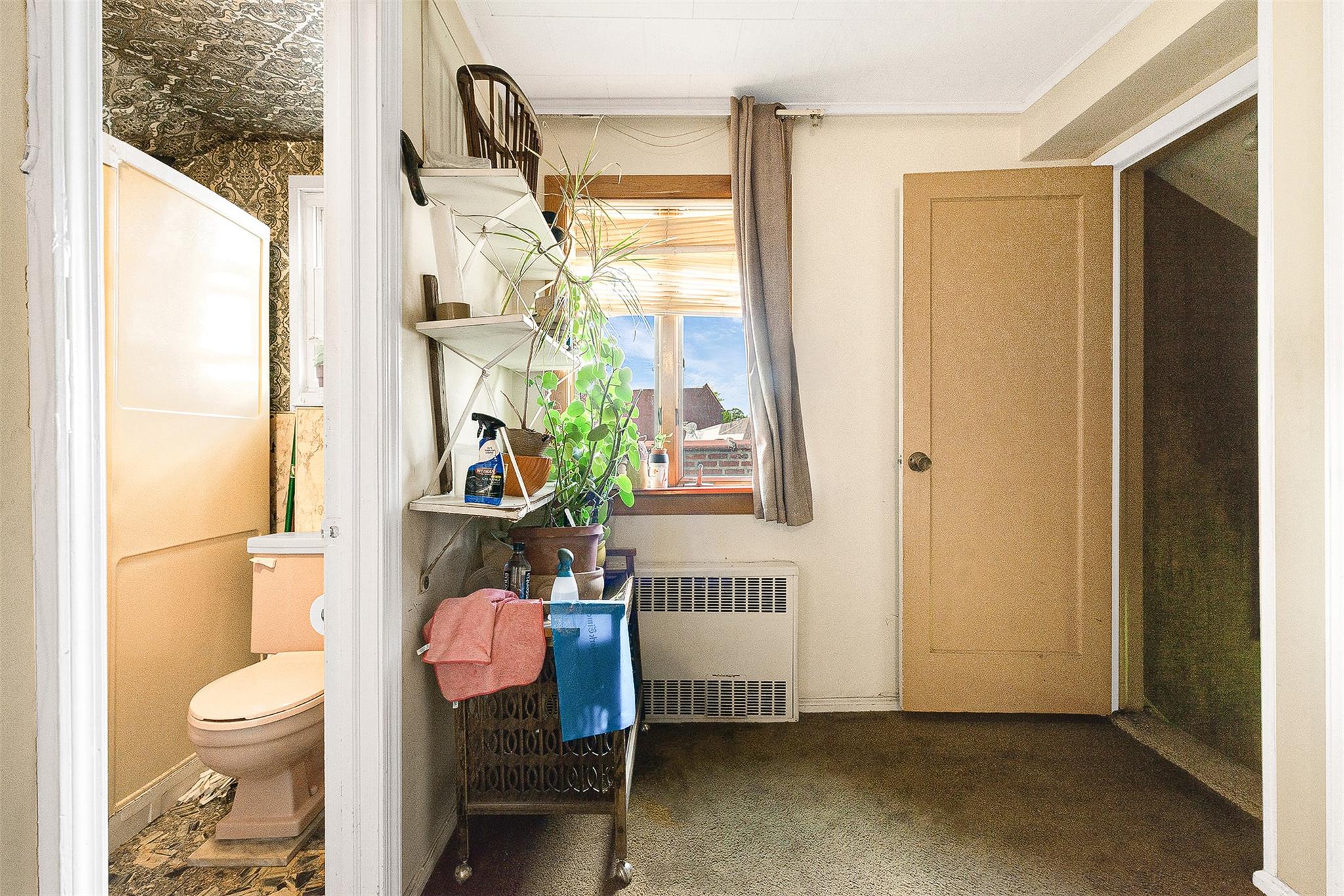 85-82 66th Road, Rego Park, NY 11374