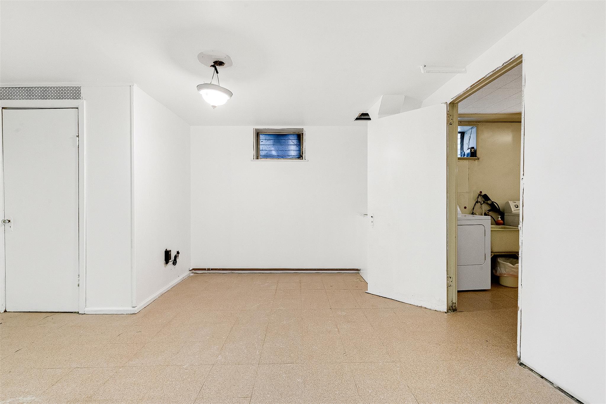 85-82 66th Road, Rego Park, NY 11374