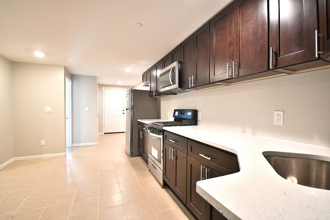 86 Lander Street, Newburgh, NY 12550