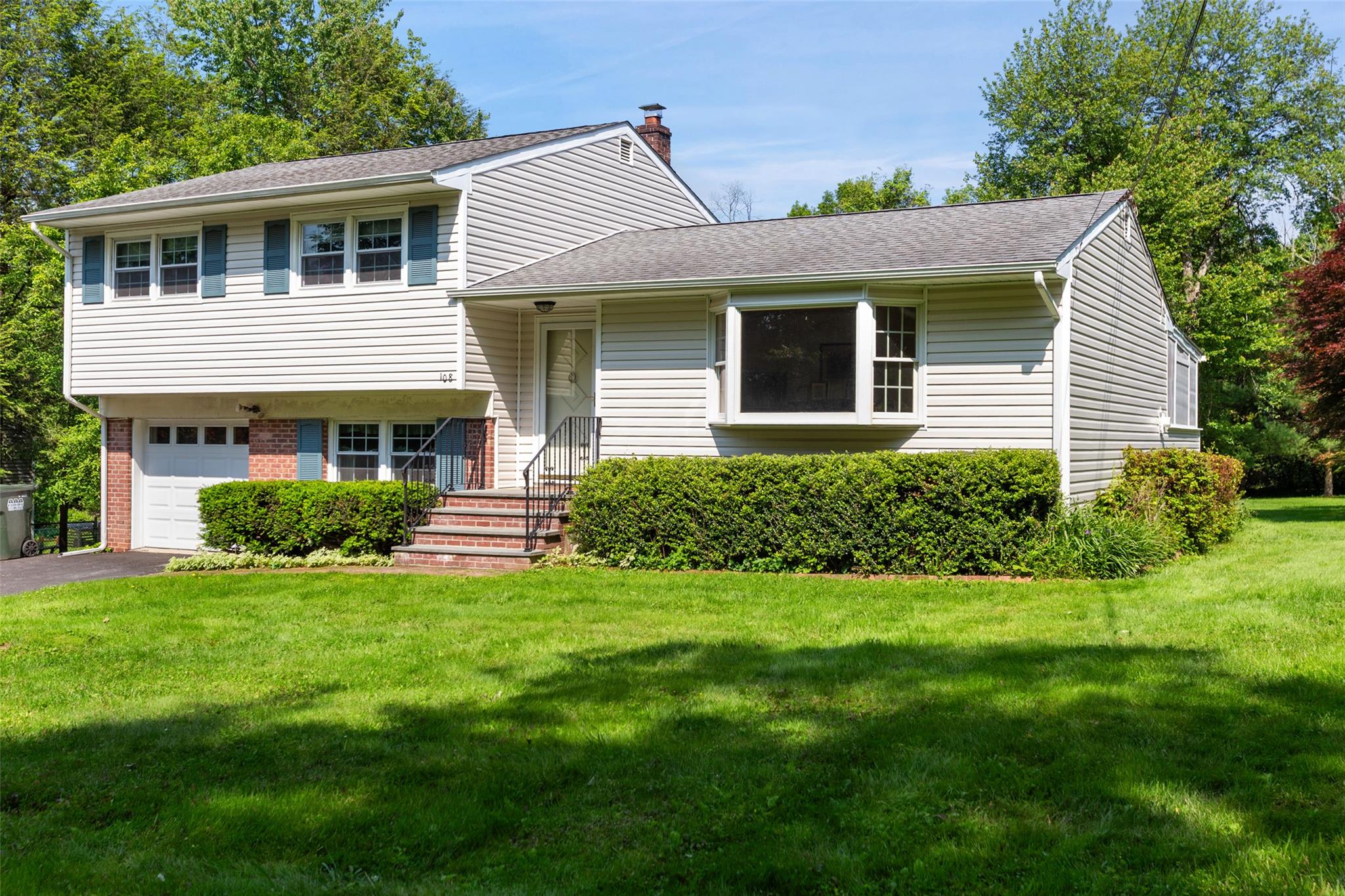 108 Cortlandt Road, Mahopac, NY 10541