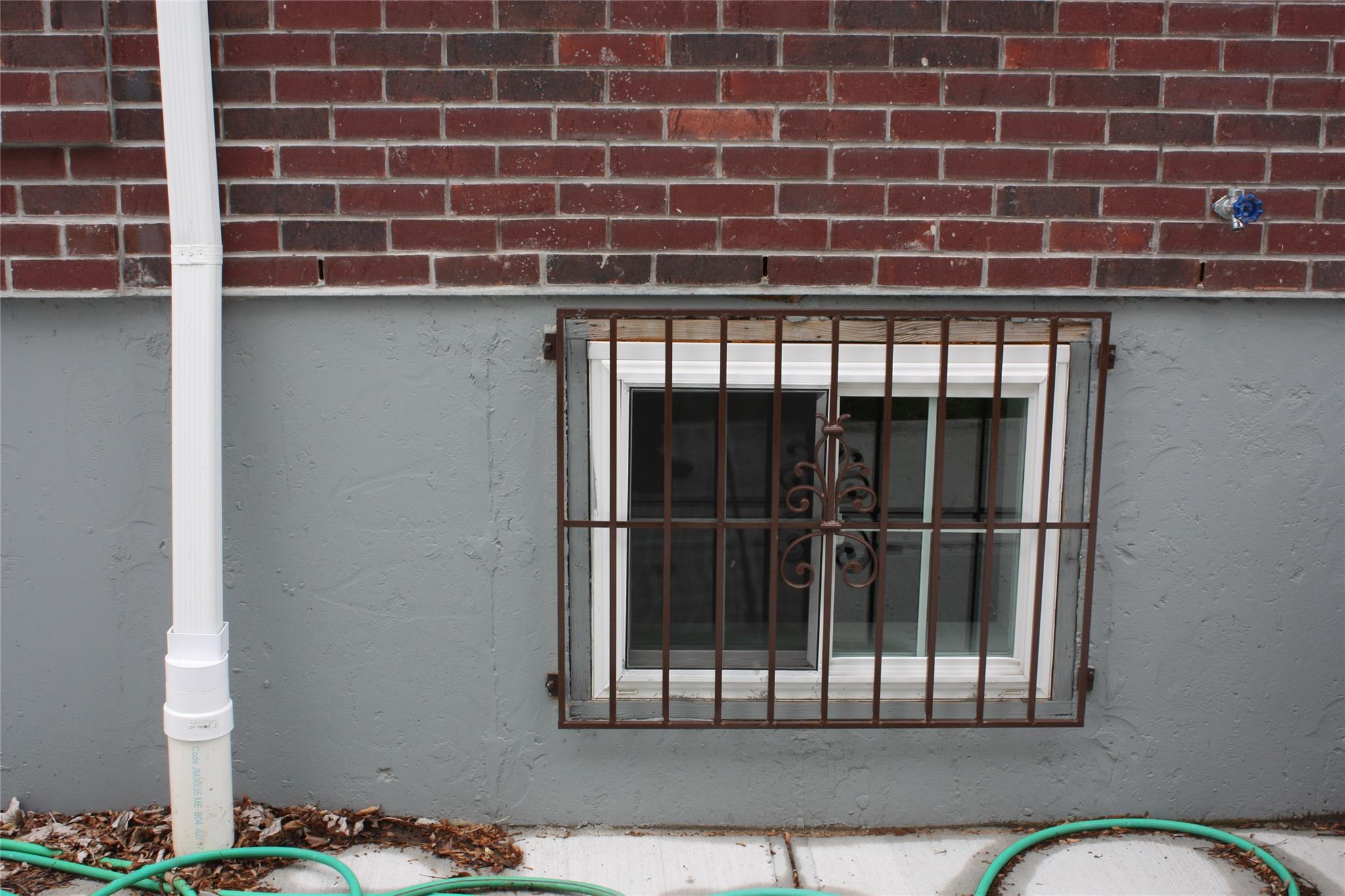 15718 115th Road # 2 Family, Jamaica South, NY 11434