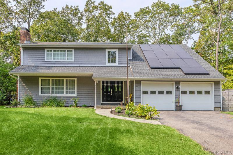 10 Trout Ponds Court, Brookhaven, NY 11719