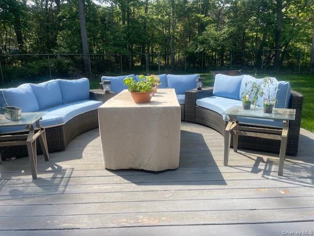 10 Trout Ponds Court, Brookhaven, NY 11719