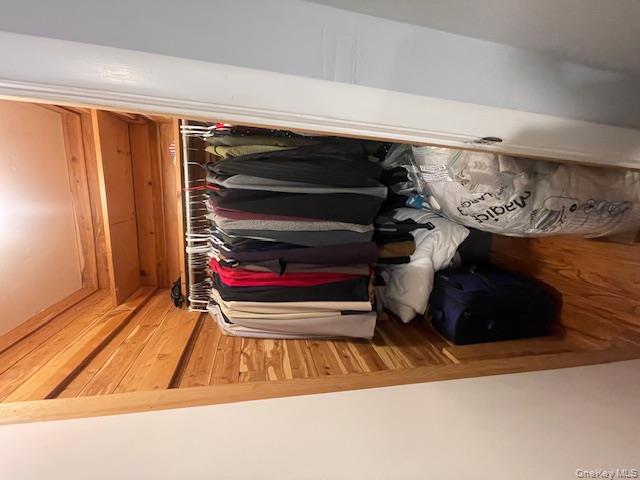 10 Trout Ponds Court, Brookhaven, NY 11719