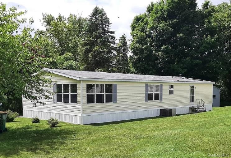 13 Pine Street, Hudson, NY 12534