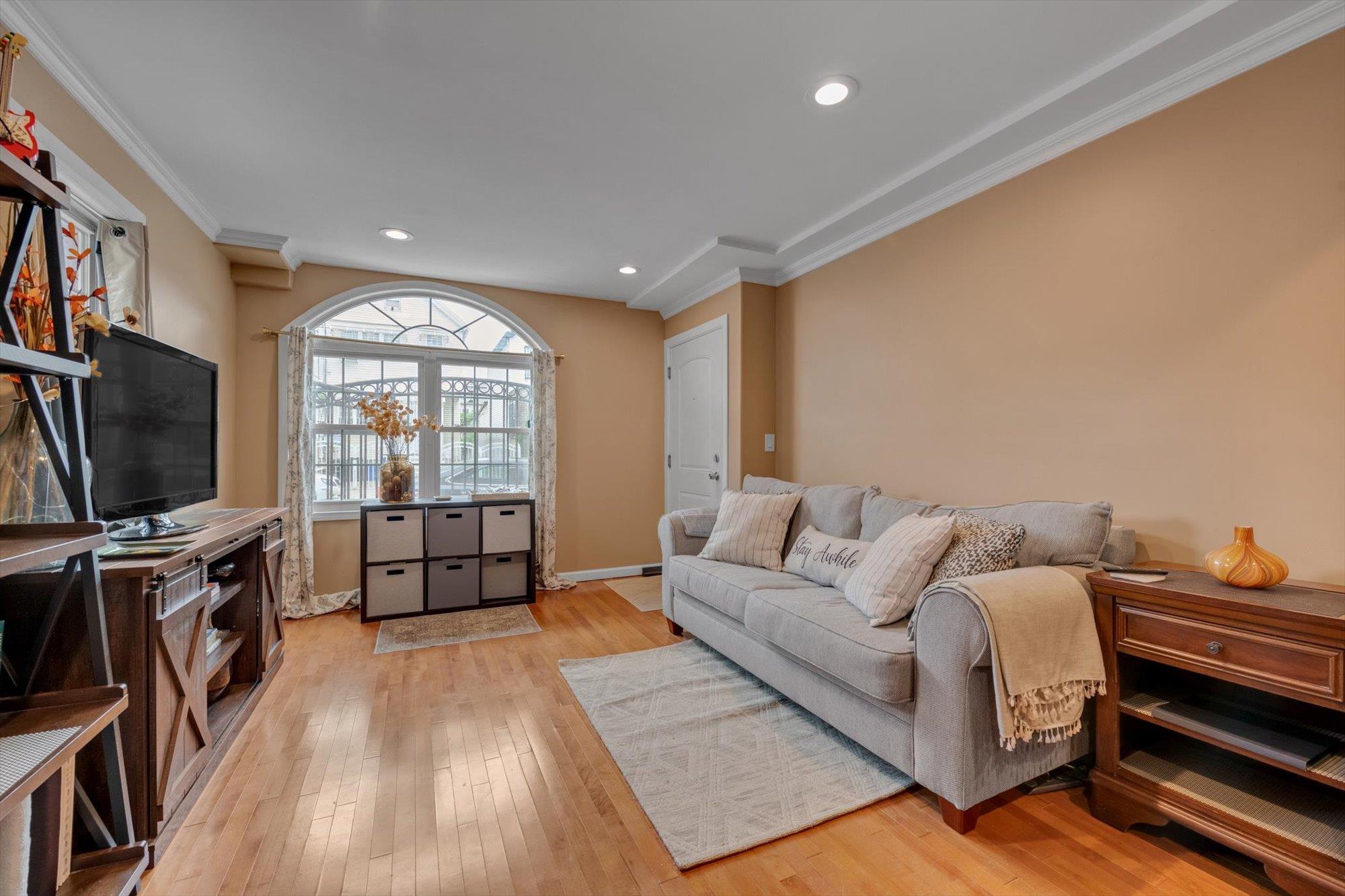 90 Milford Street, Brooklyn, NY 11208