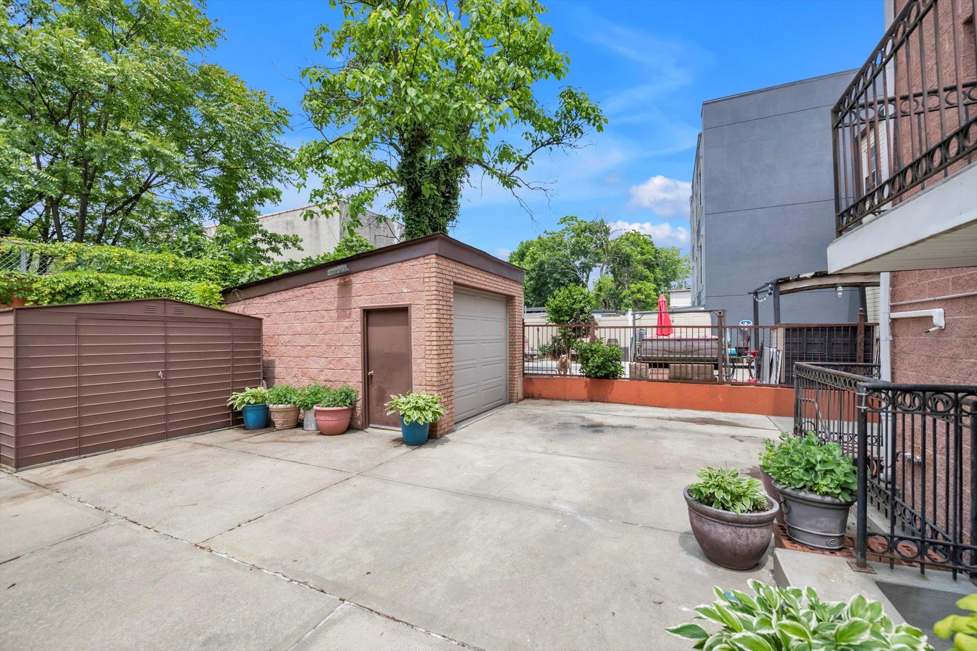 90 Milford Street, Brooklyn, NY 11208