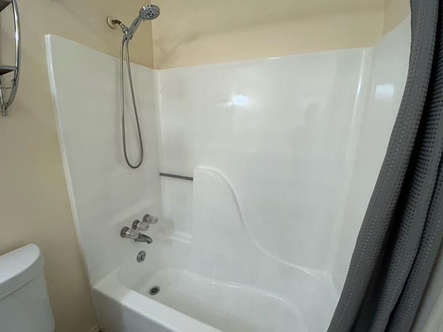 615 Broadway # 11, Amityville, NY 11701