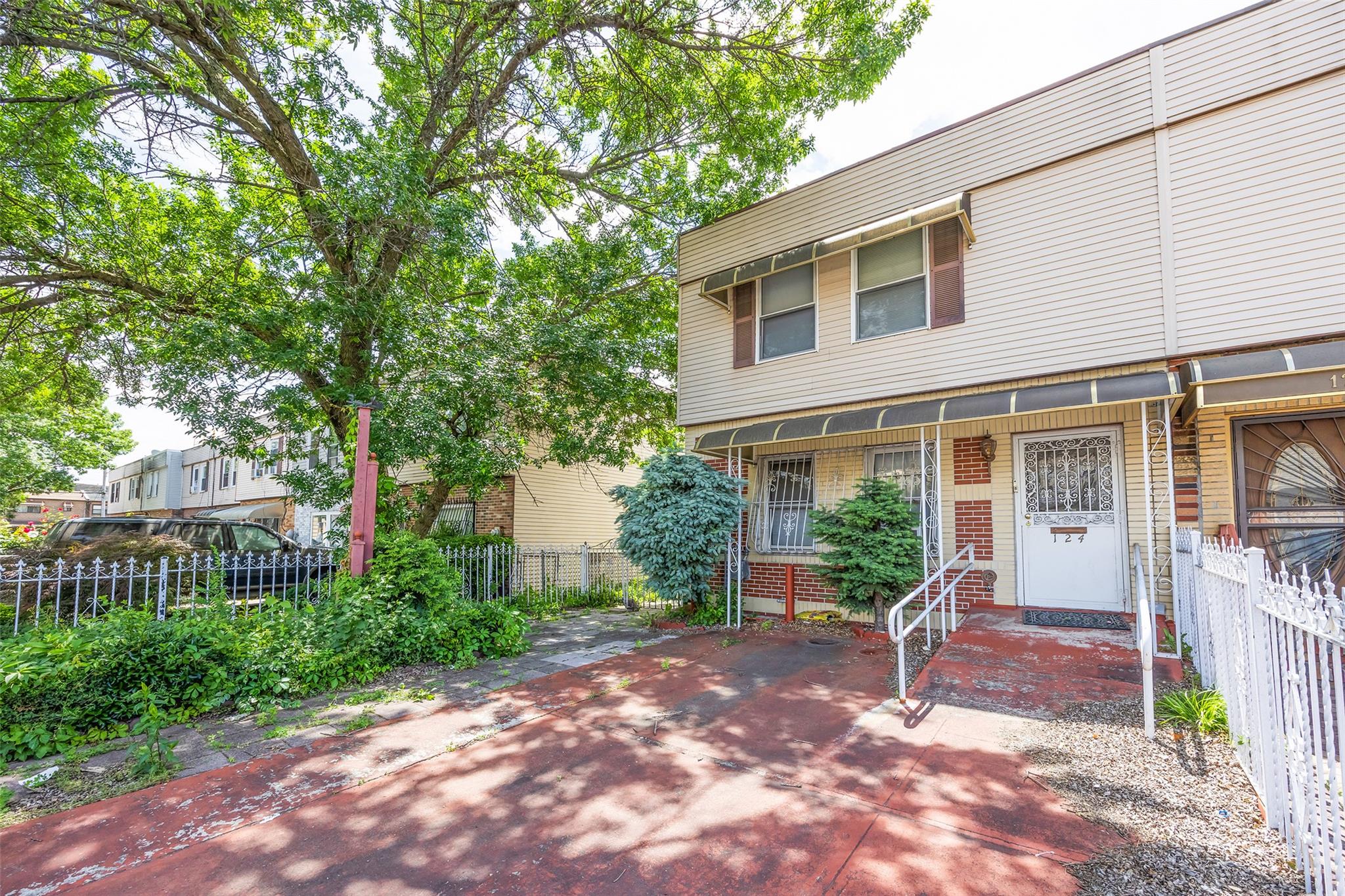 124 Herzl Street, Brooklyn, NY 11212
