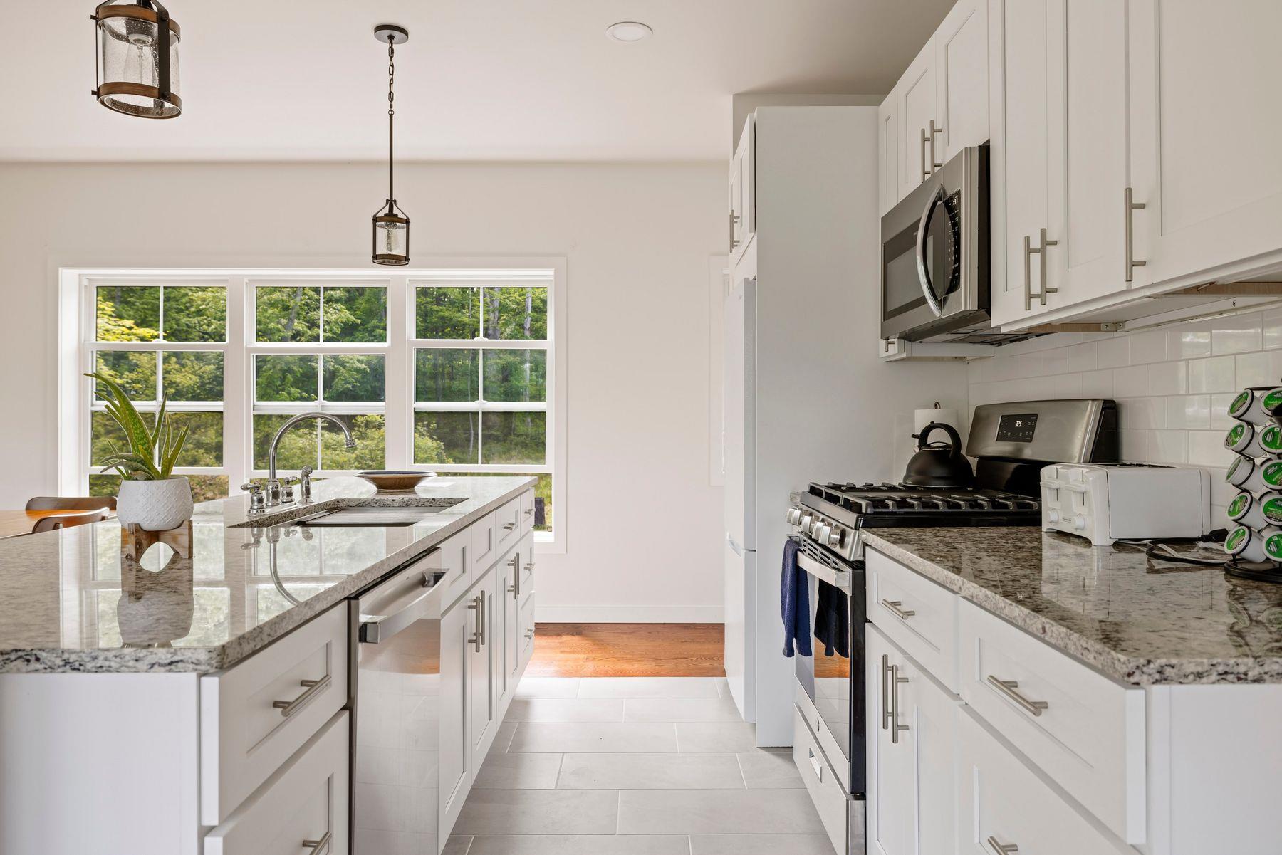1535 Broadway/Route 9W, West Park, NY 12429