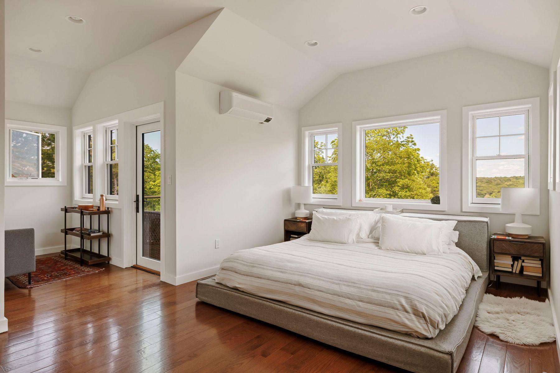 1535 Broadway/Route 9W, West Park, NY 12429