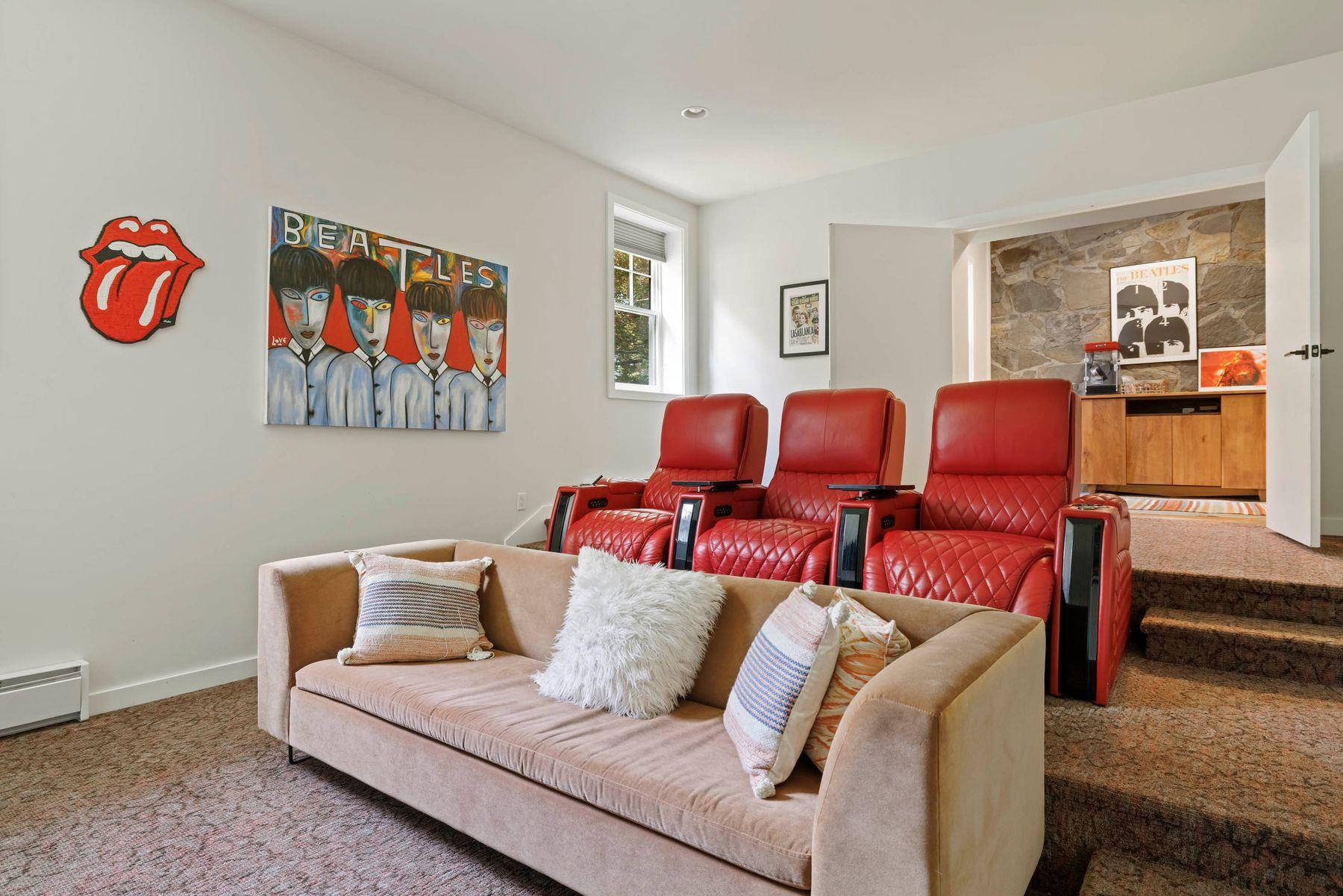 1535 Broadway/Route 9W, West Park, NY 12429