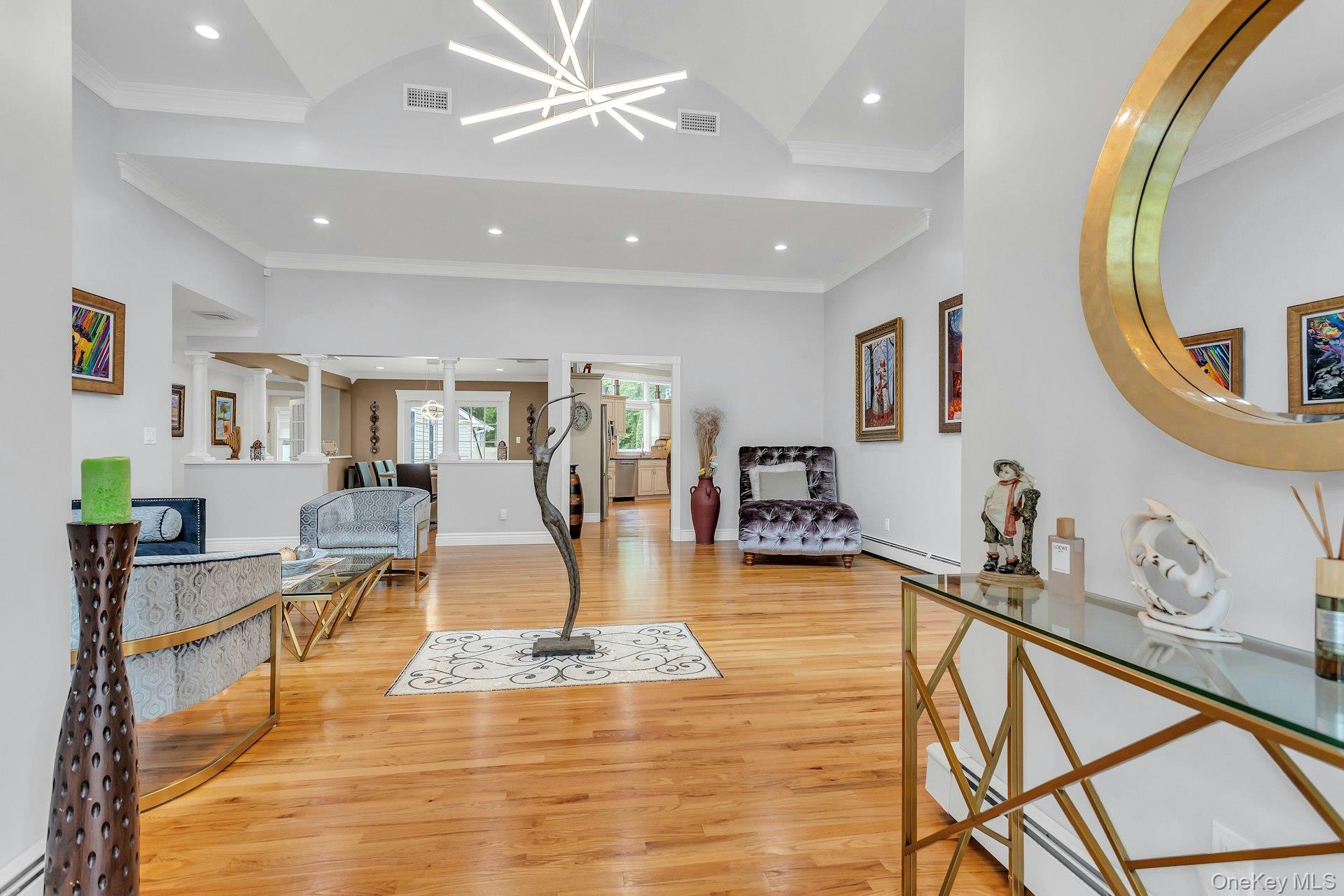 21 Buttonwood Drive, Dix Hills, NY 11746