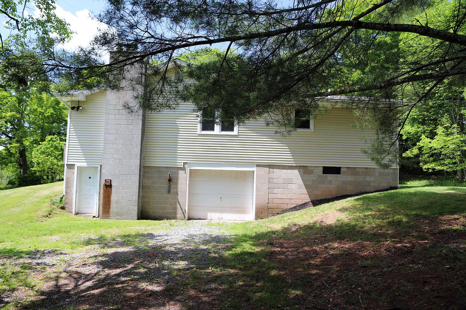 342 Bernas Road, Cochecton, NY 12726