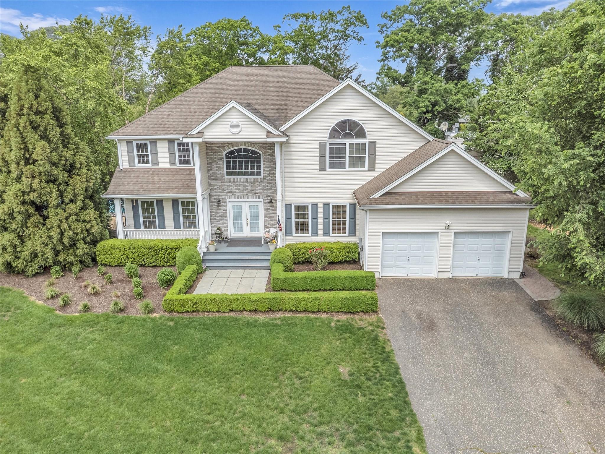 12 Moss Creek Lane, East Patchogue, NY 11772