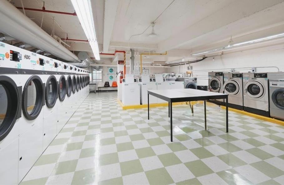 142-05 Roosevelt Avenue # 517, Flushing, NY 11354