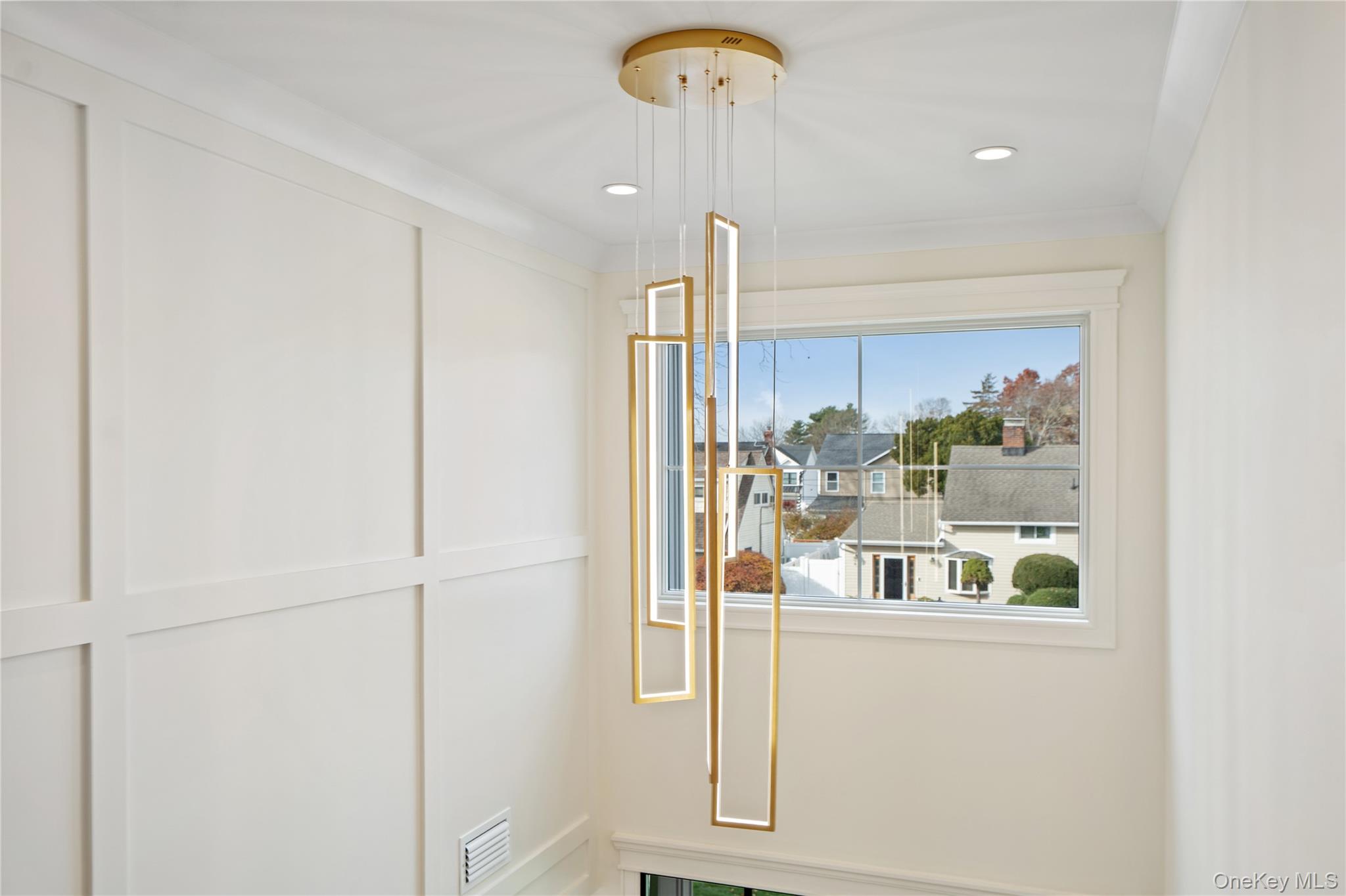 45 Mist Lane, Westbury, NY 11590