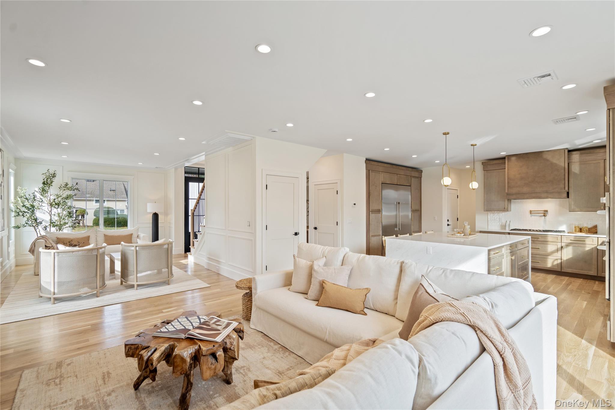 45 Mist Lane, Westbury, NY 11590