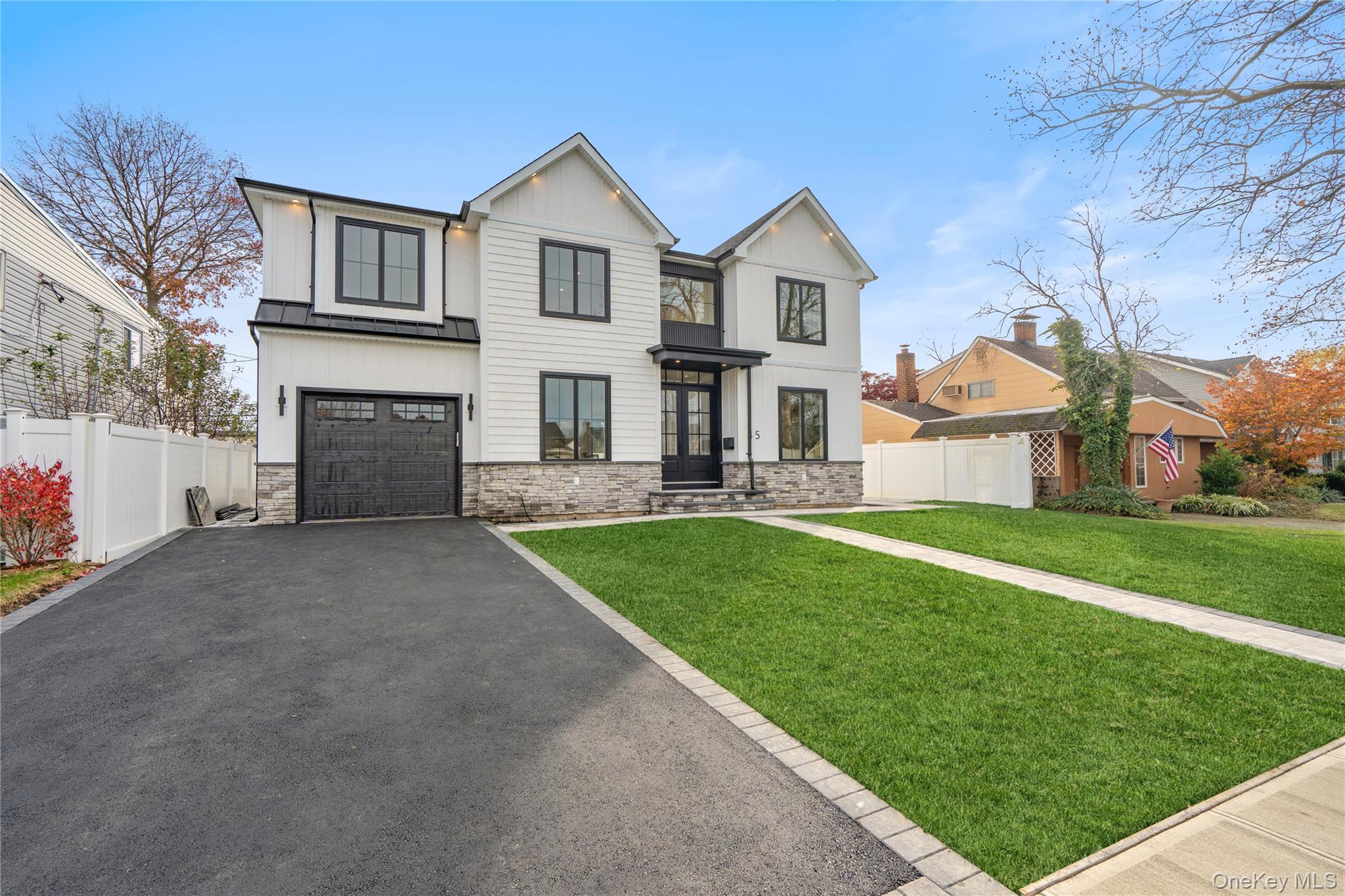 45 Mist Lane, Westbury, NY 11590