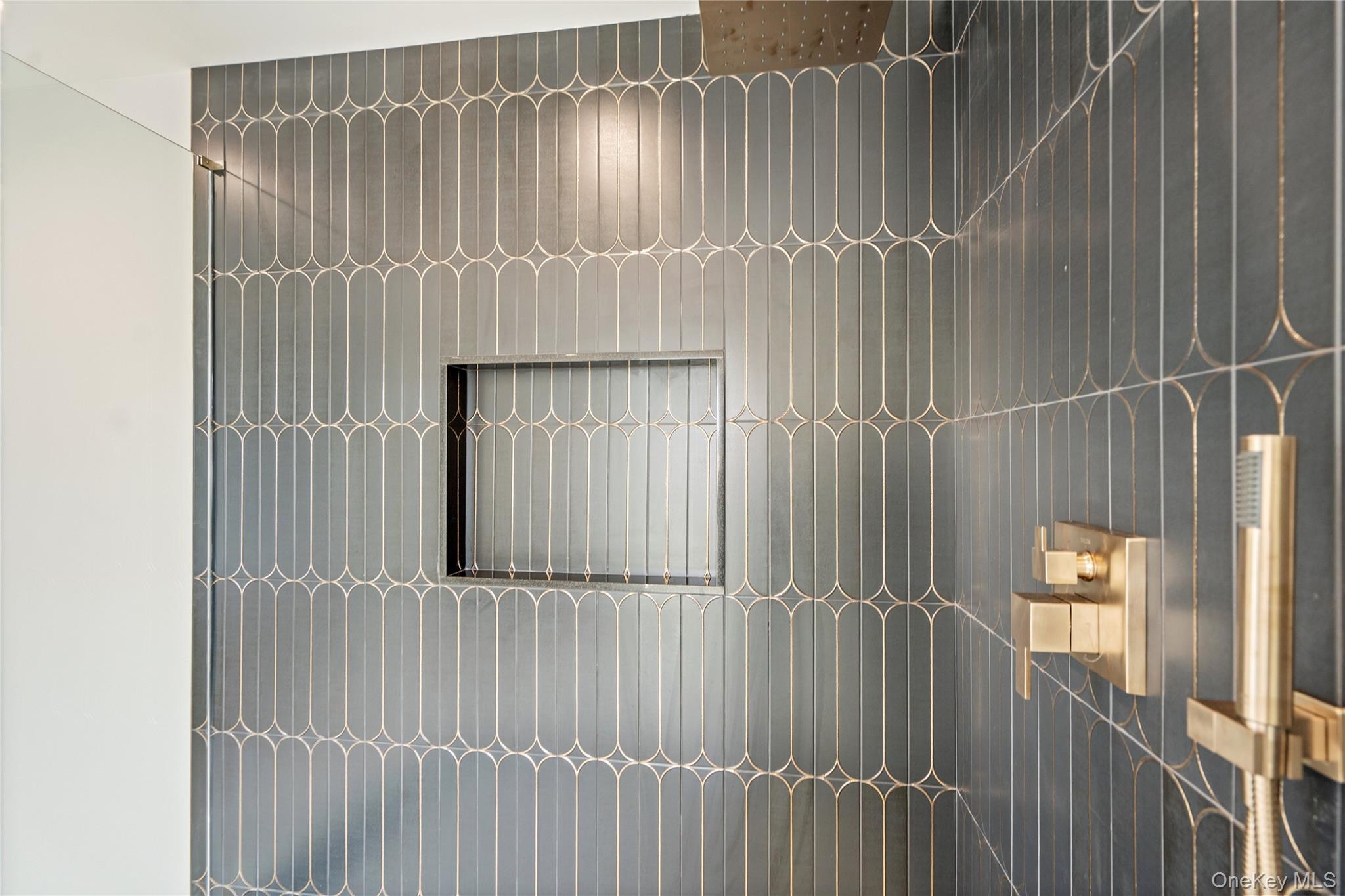 45 Mist Lane, Westbury, NY 11590