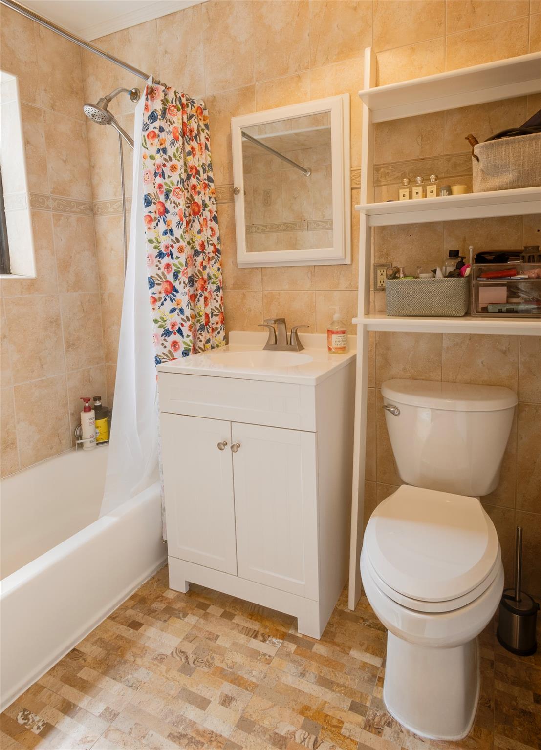 50 Brompton # 3K, Great Neck, NY 11021