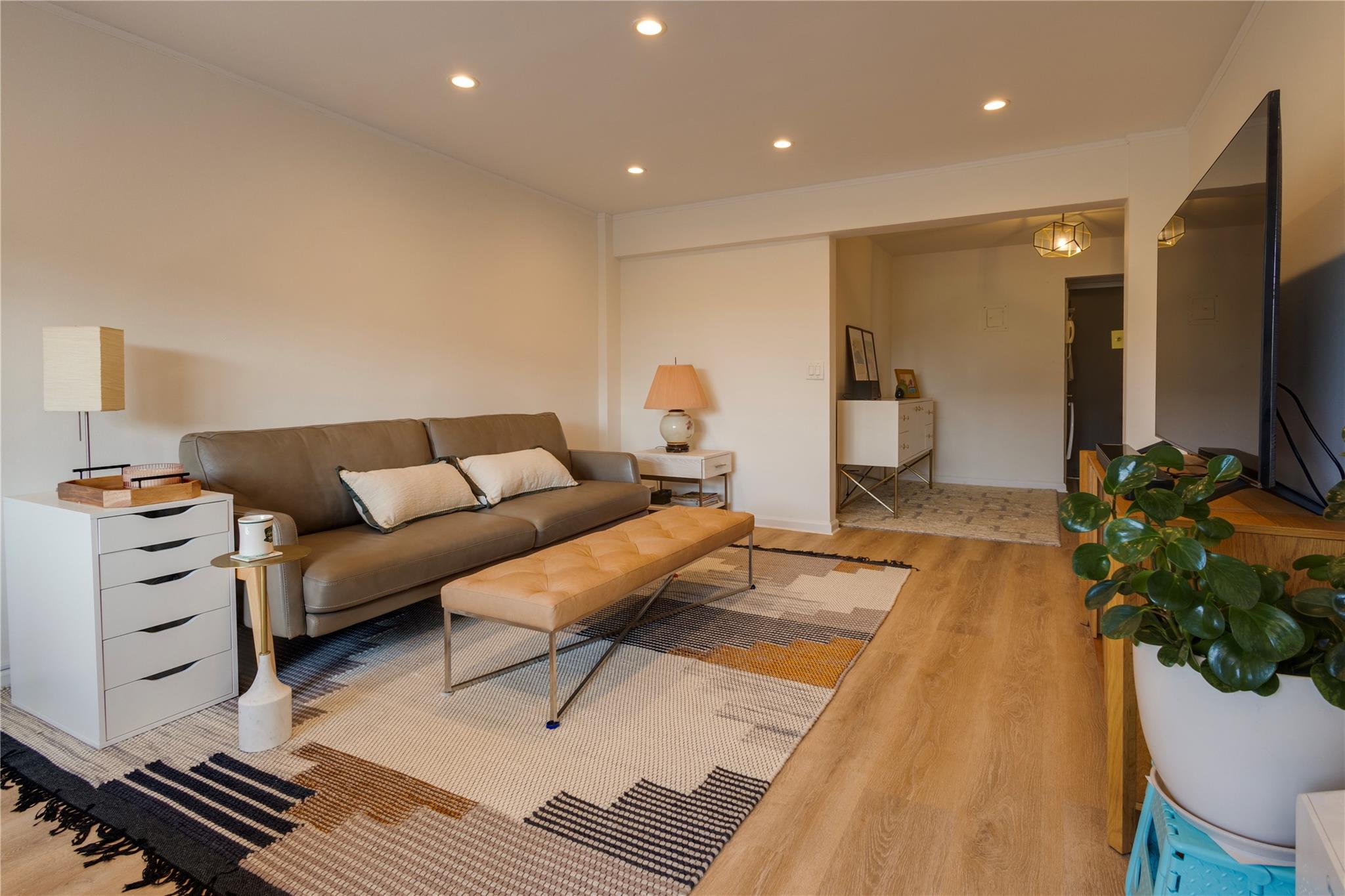 50 Brompton # 3K, Great Neck, NY 11021