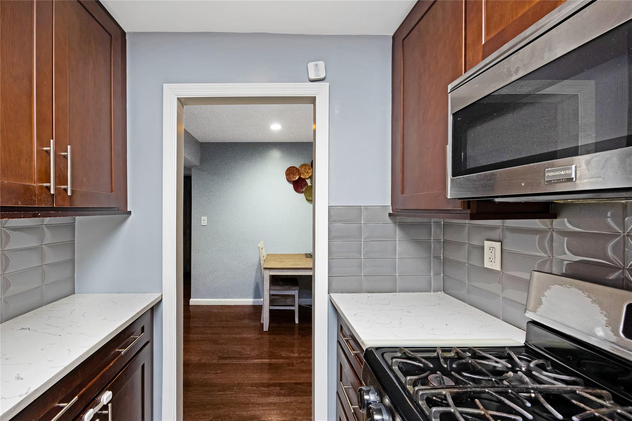 88-25 155th # 2M, Howard Beach, NY 11414