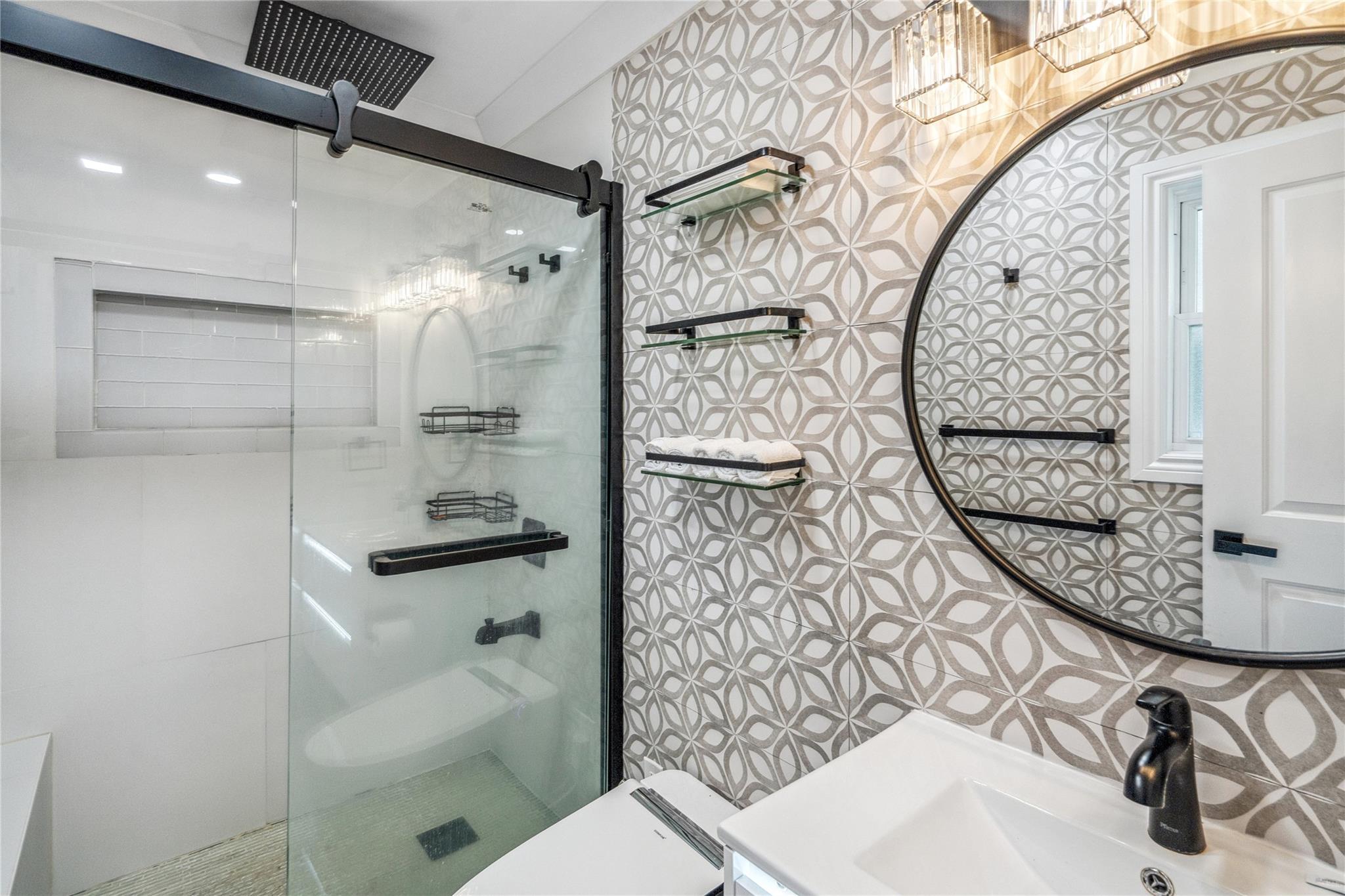 11 Gallatin Drive, Dix Hills, NY 11746