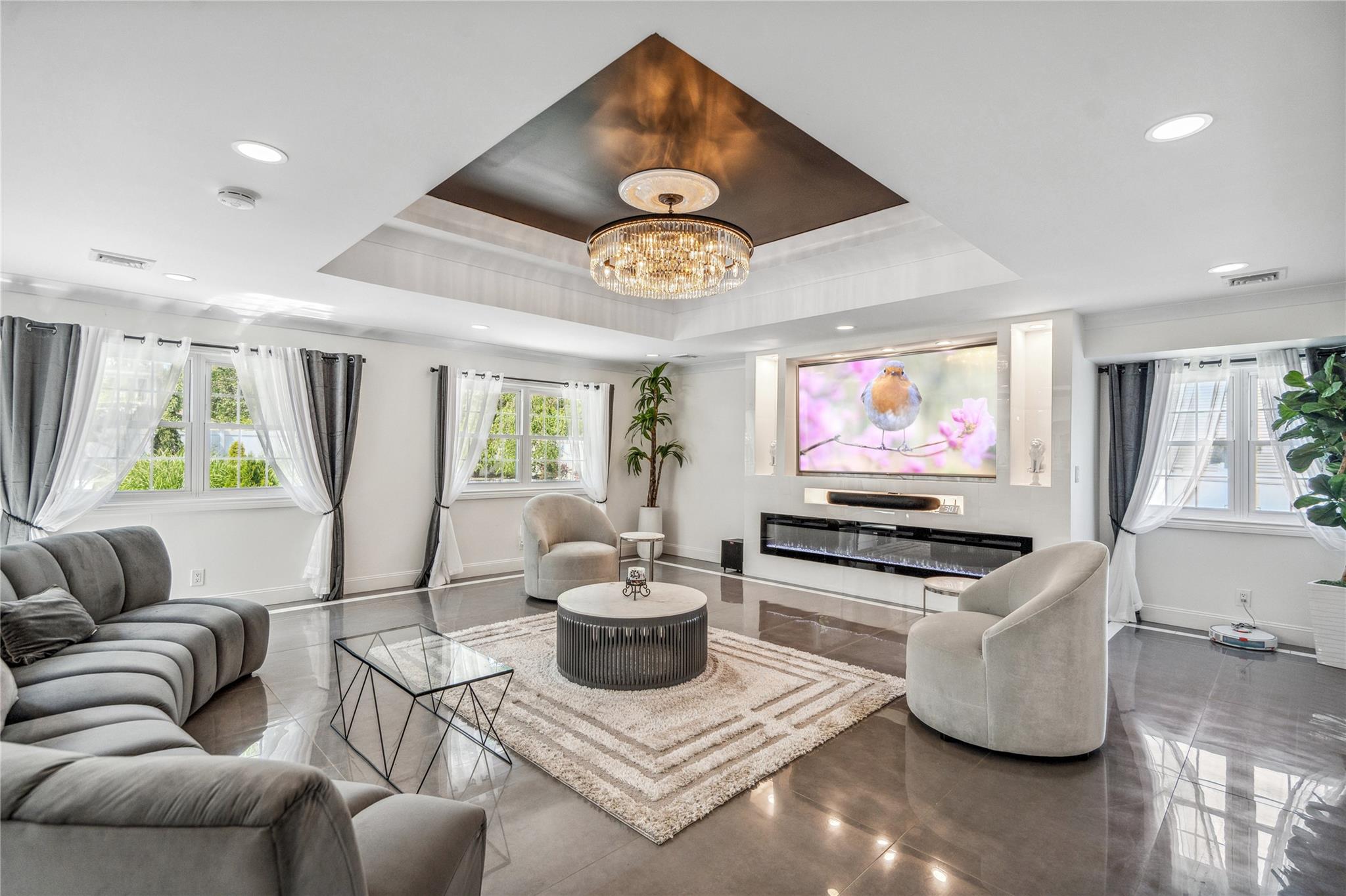 11 Gallatin Drive, Dix Hills, NY 11746