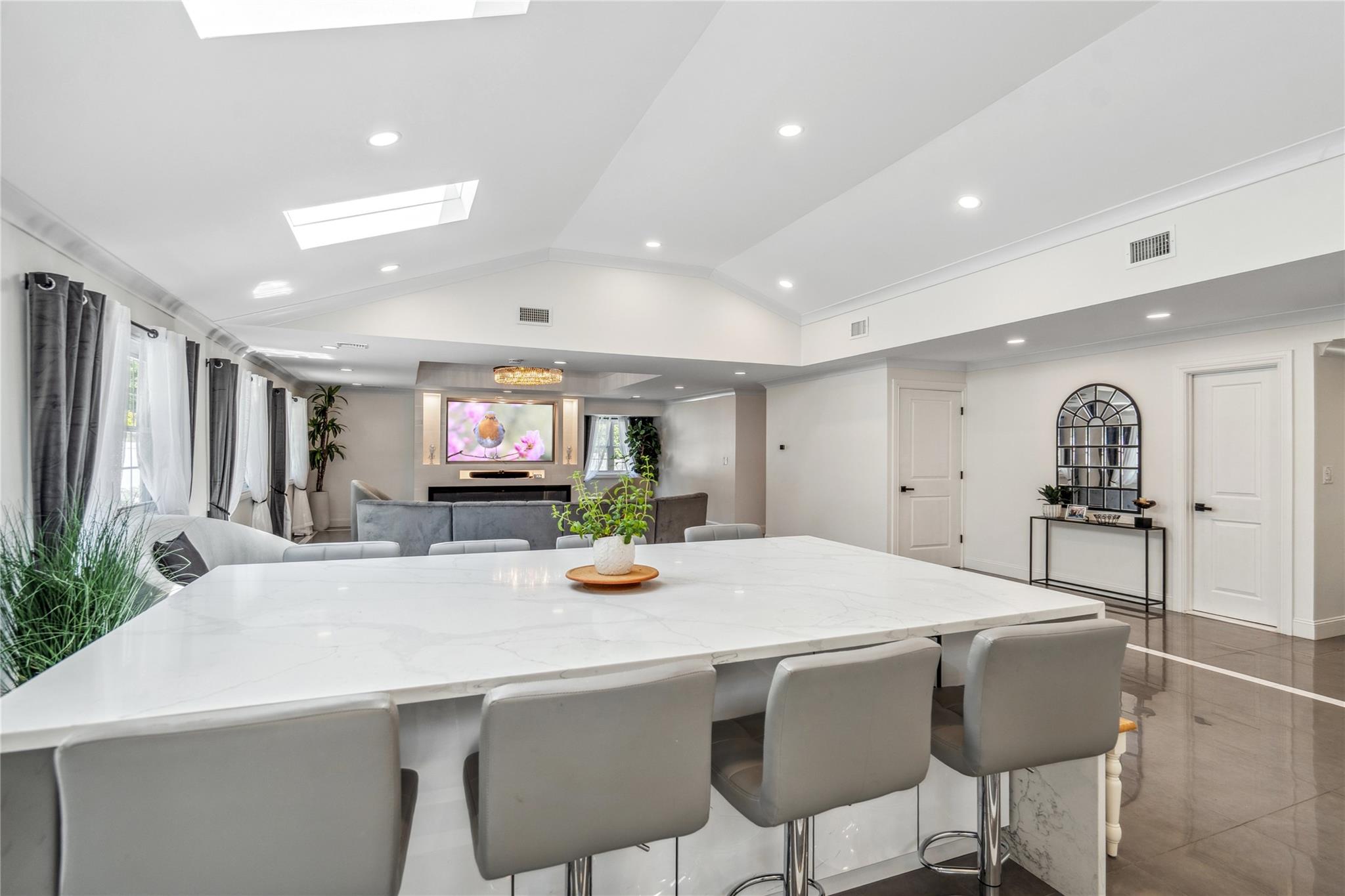 11 Gallatin Drive, Dix Hills, NY 11746