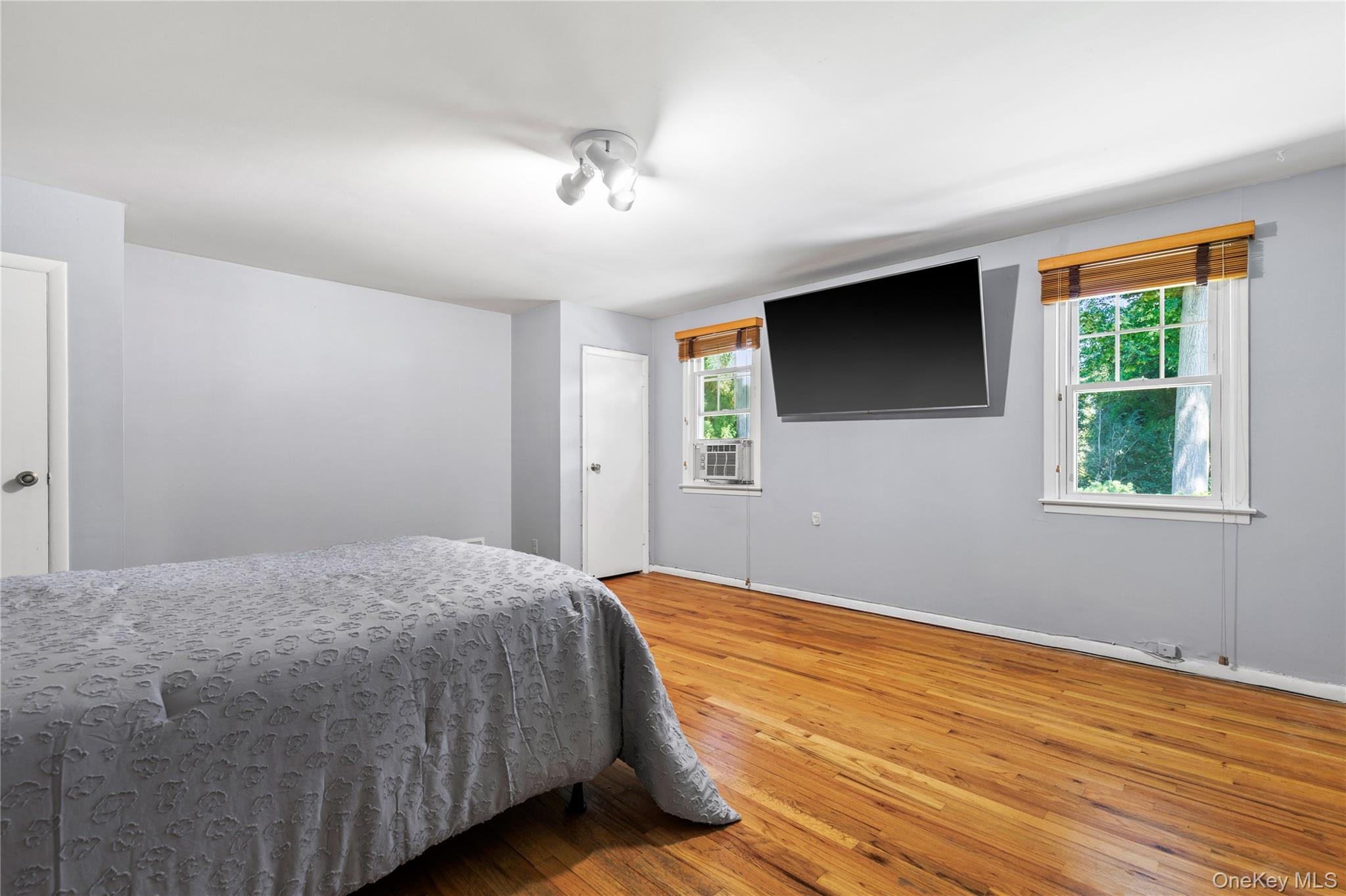 4 Mark Drive, Rye Brook, NY 10573