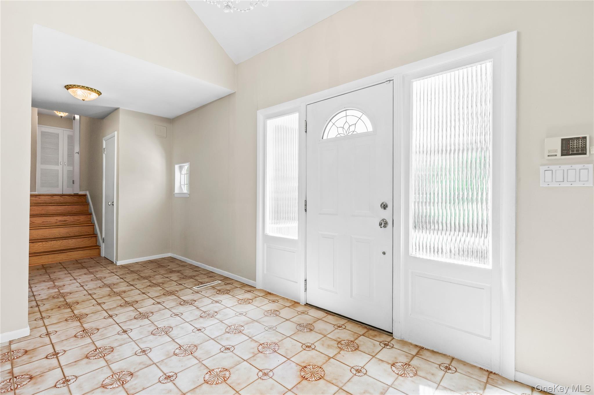 4 Mark Drive, Rye Brook, NY 10573